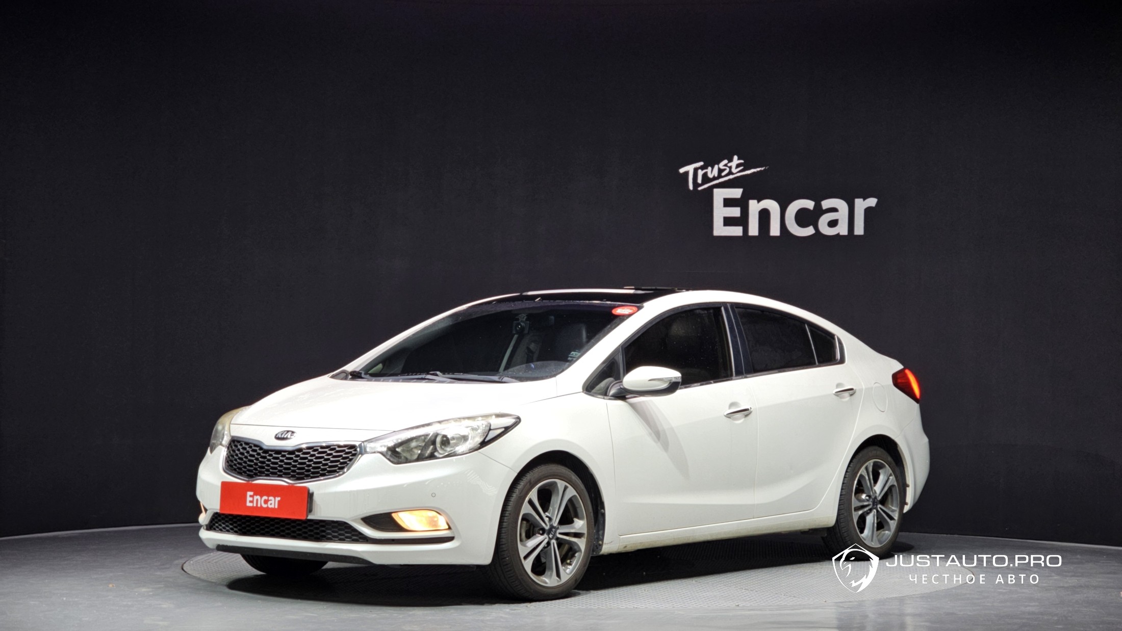 Автомобиль Kia K3