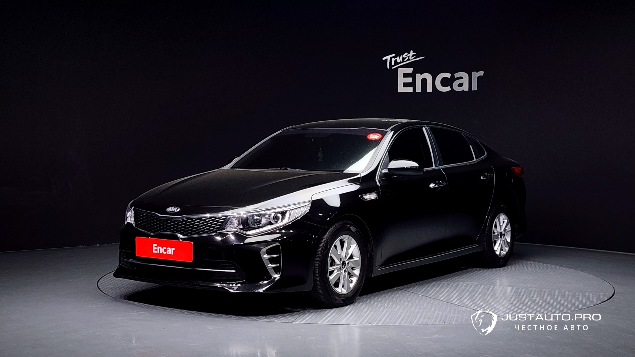 Автомобиль Kia K5