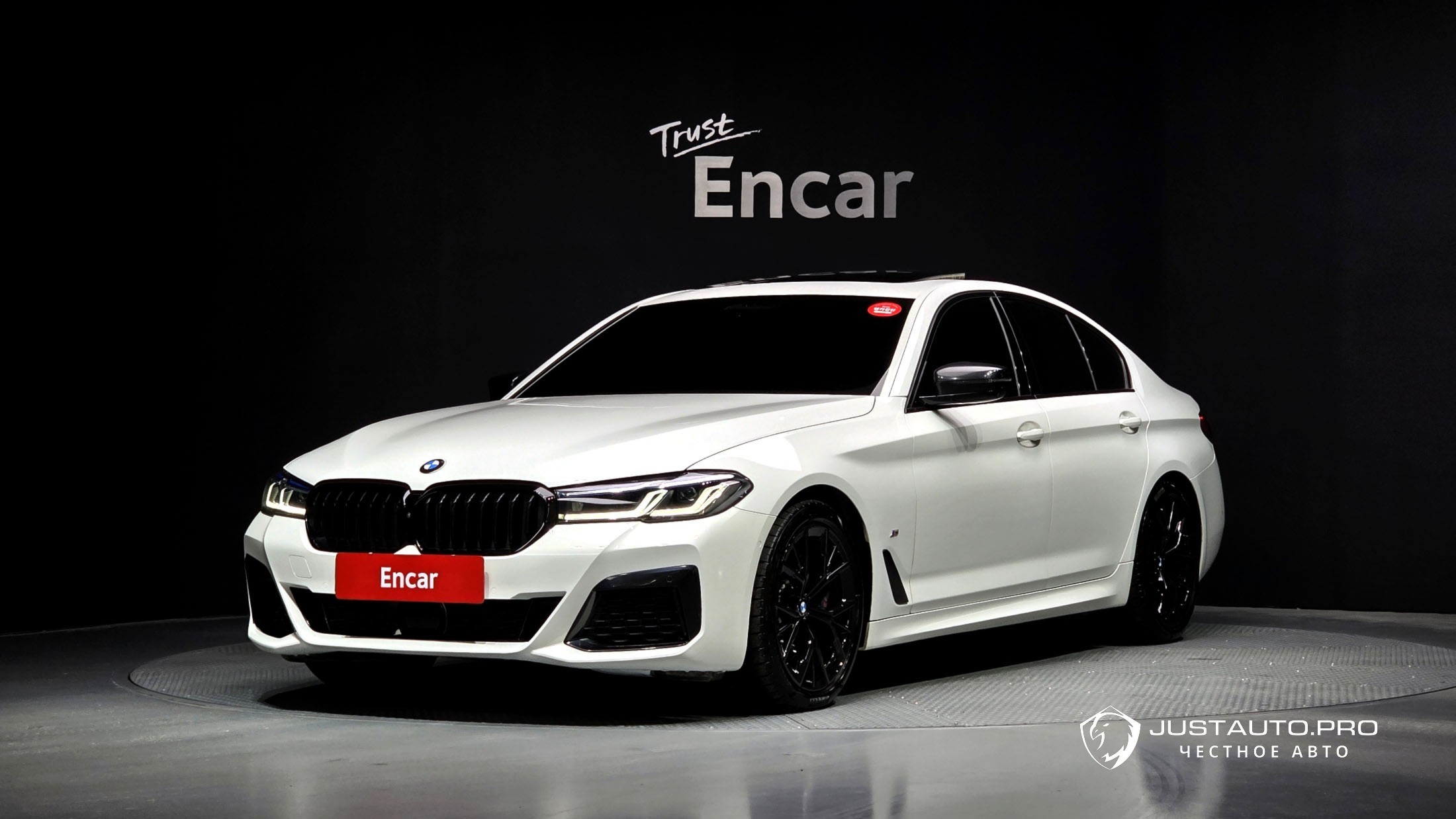 Автомобиль BMW 5-Series