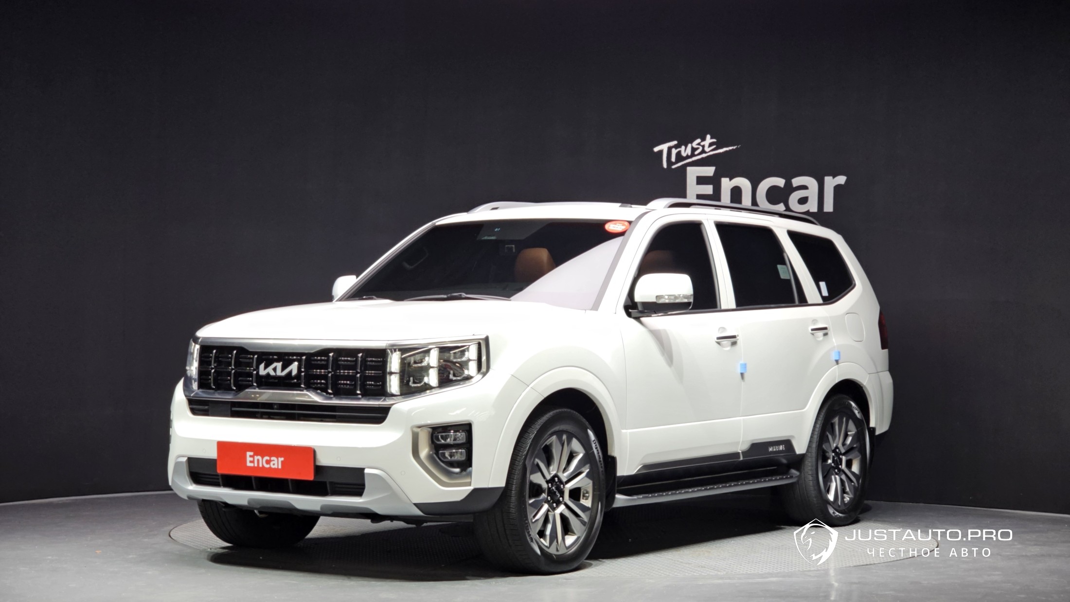 Автомобиль Kia Mohave