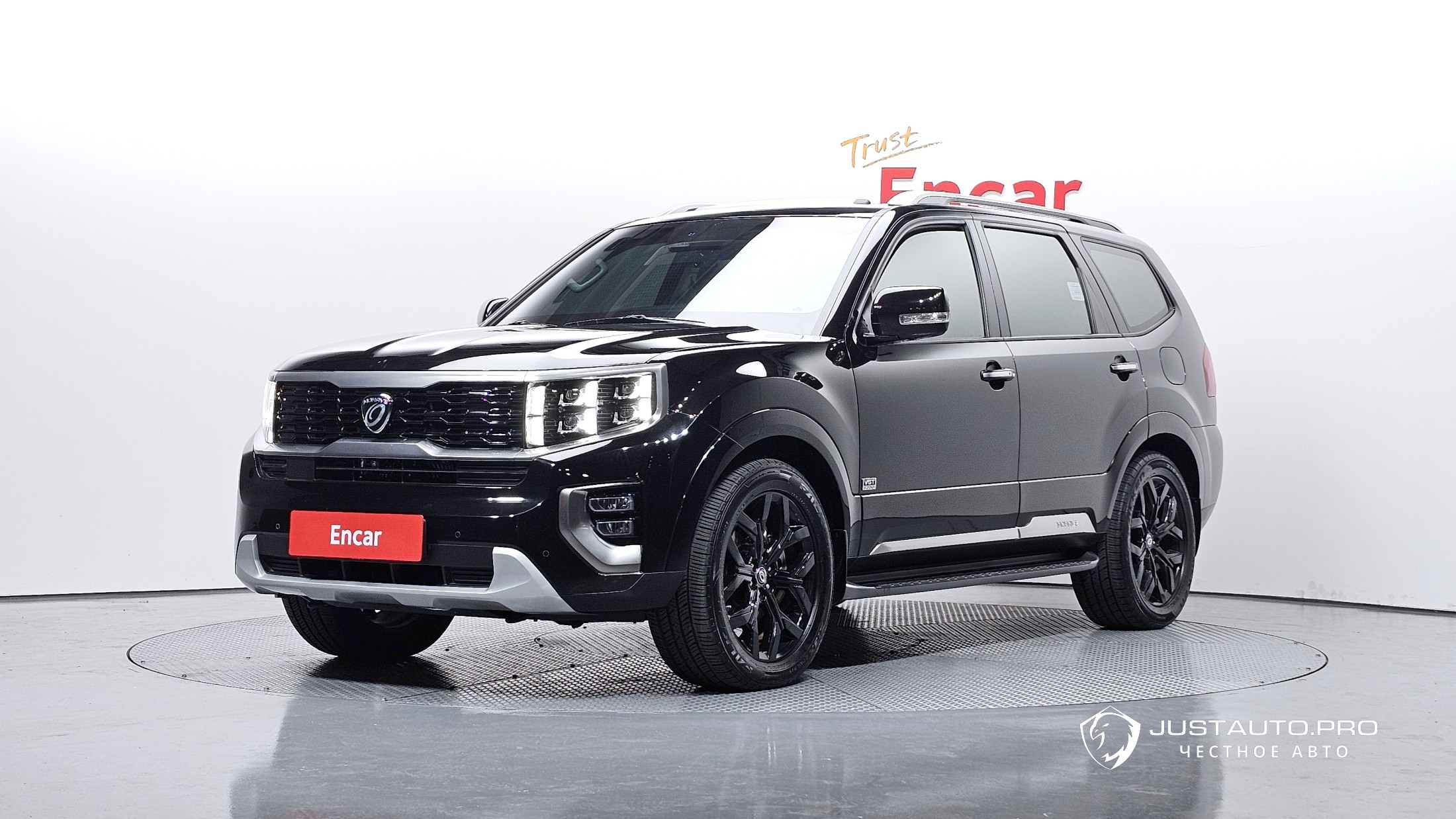 Автомобиль Kia Mohave