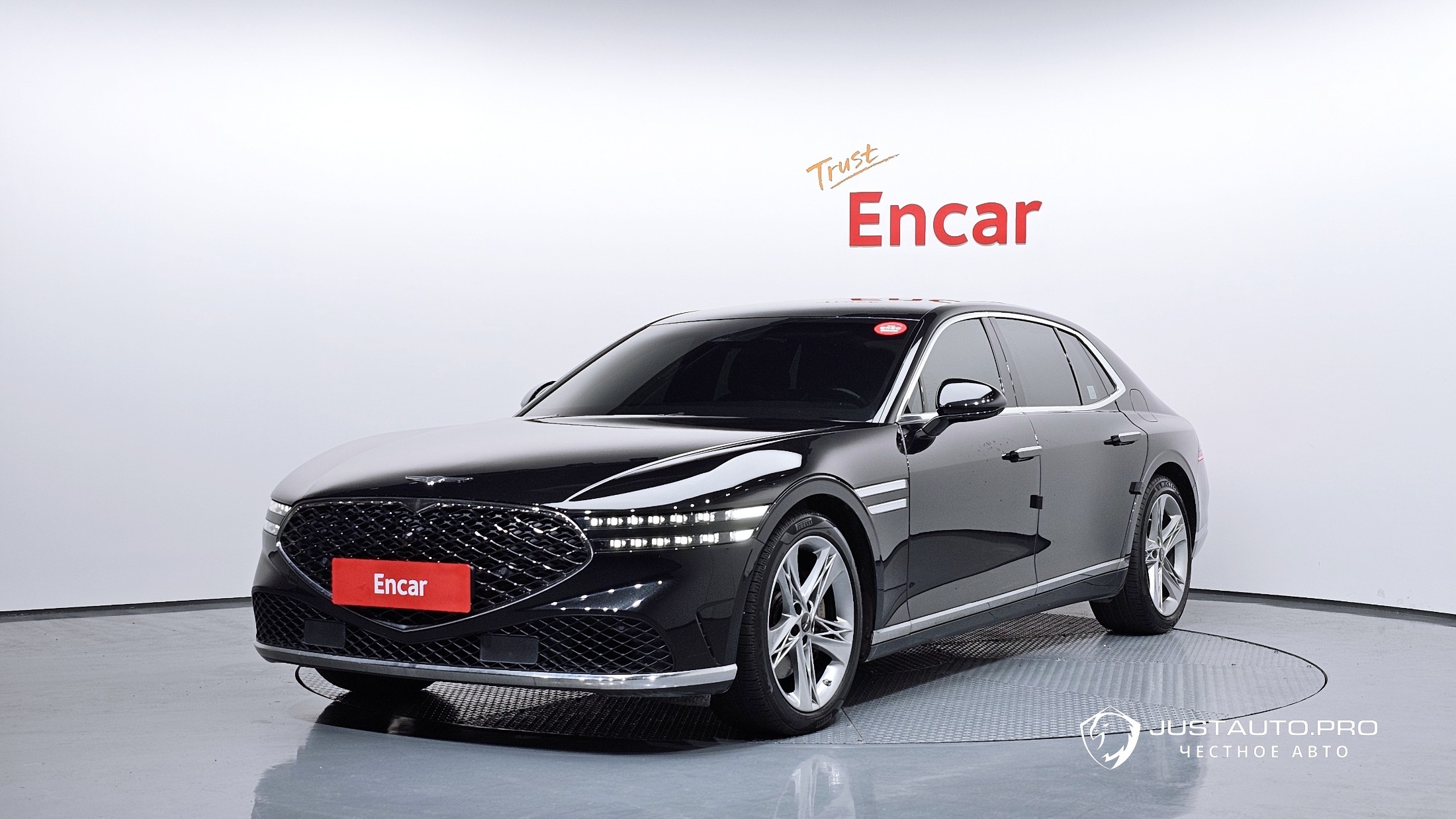 Автомобиль Genesis G90