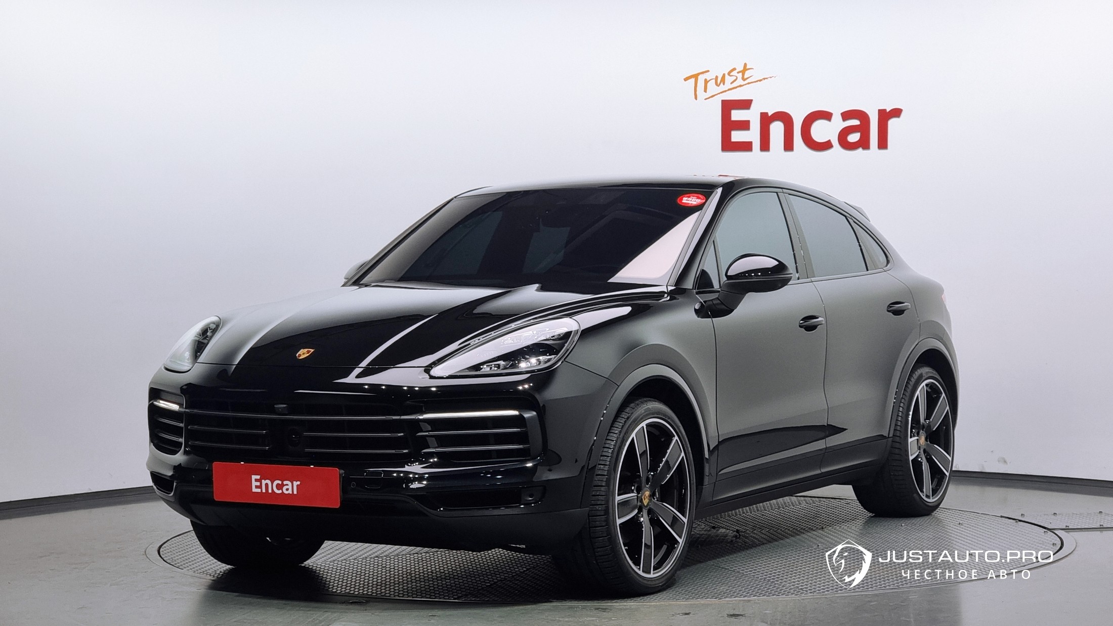 Автомобиль Porsche Cayenne