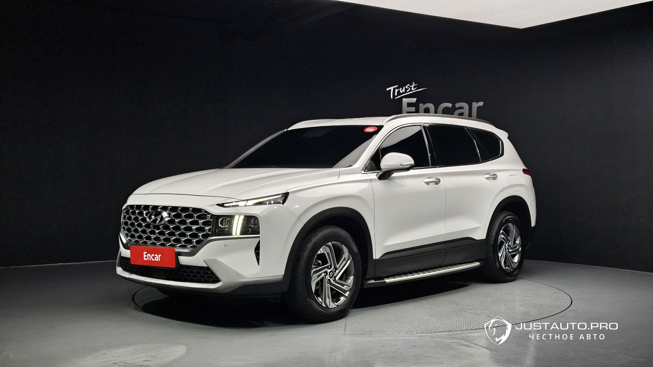 Автомобиль Hyundai Santafe