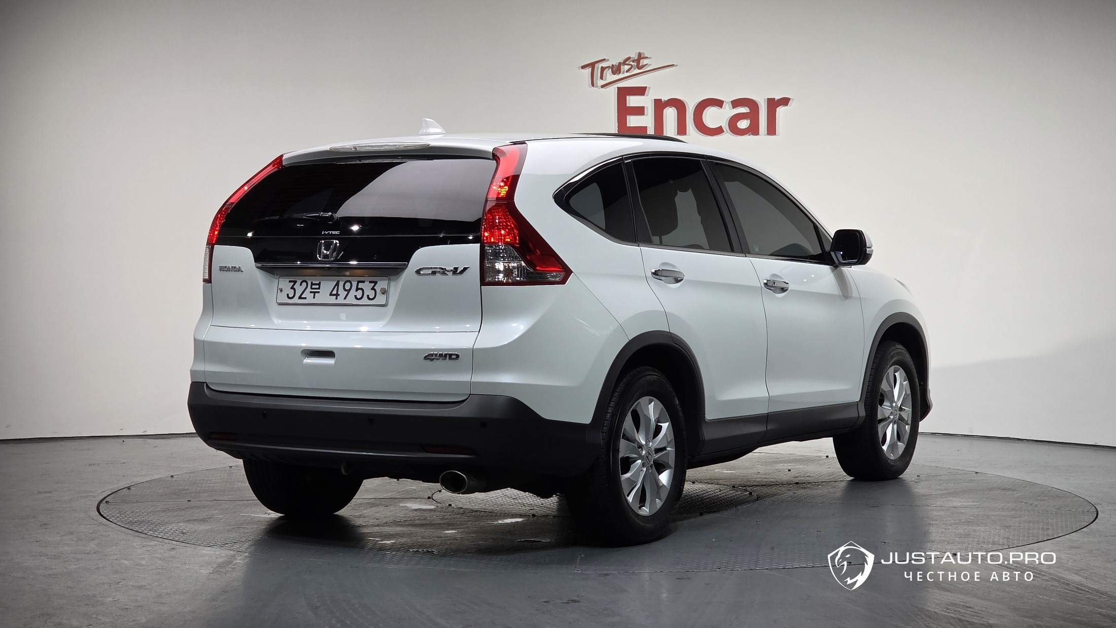 Автомобиль Honda CR-V