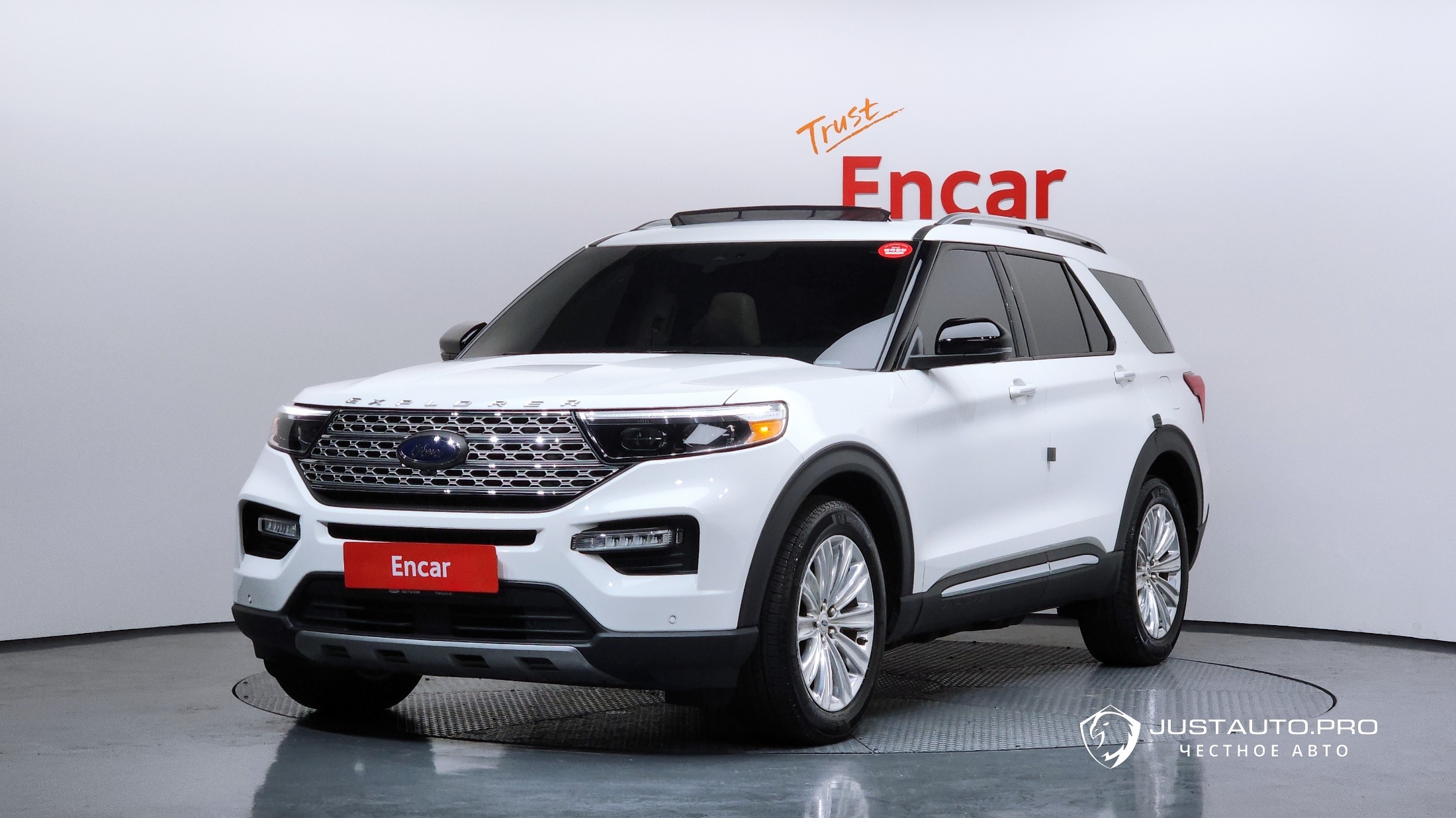 Автомобиль Ford Explorer