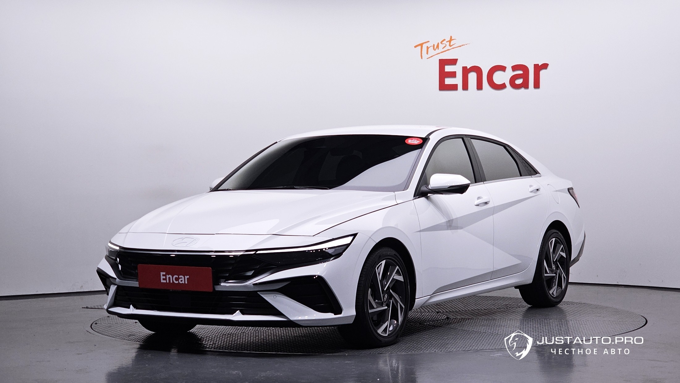 Автомобиль Hyundai AVANTE