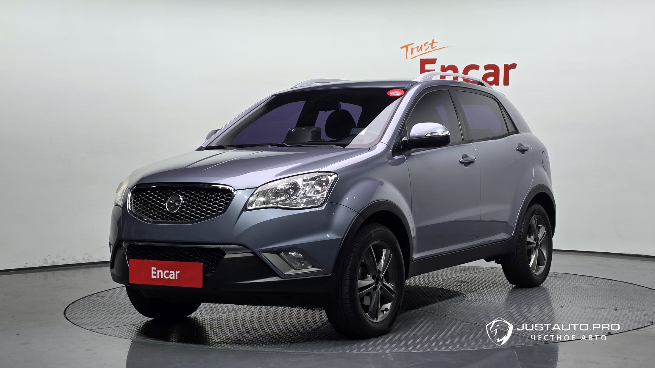 Автомобиль KG_Mobility_Ssangyong KORANDO