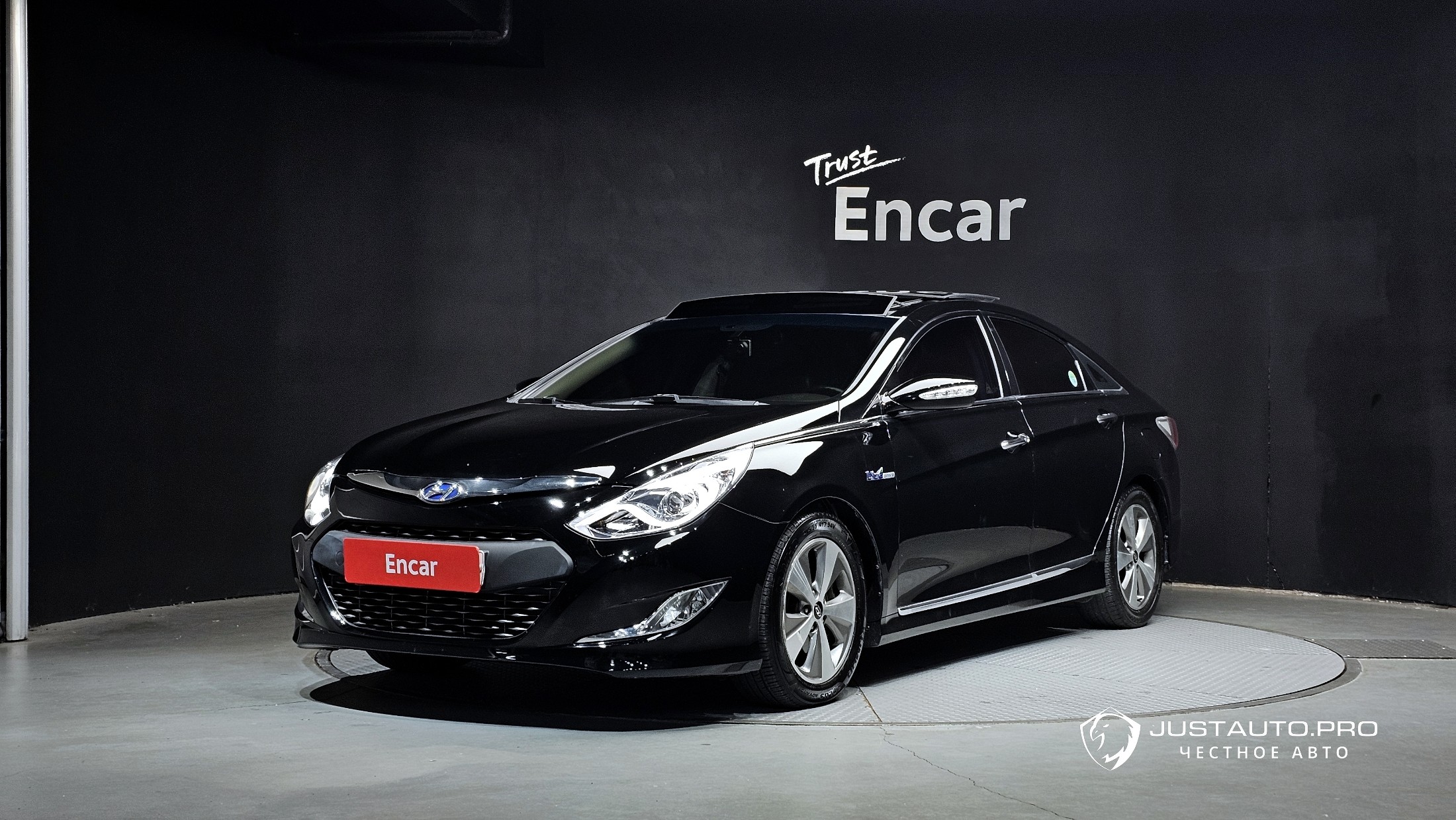 Автомобиль Hyundai Sonata