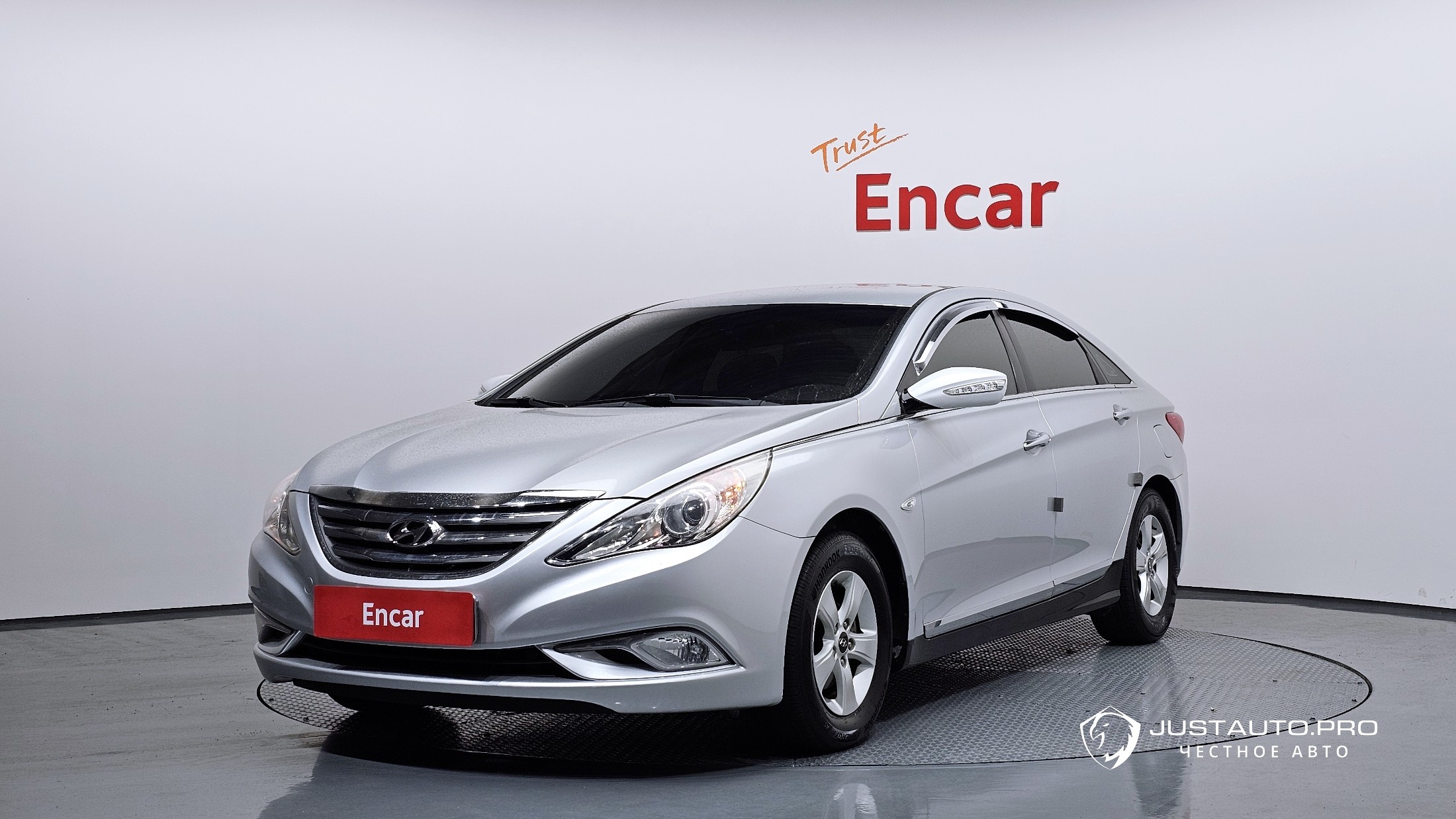 Автомобиль Hyundai Sonata