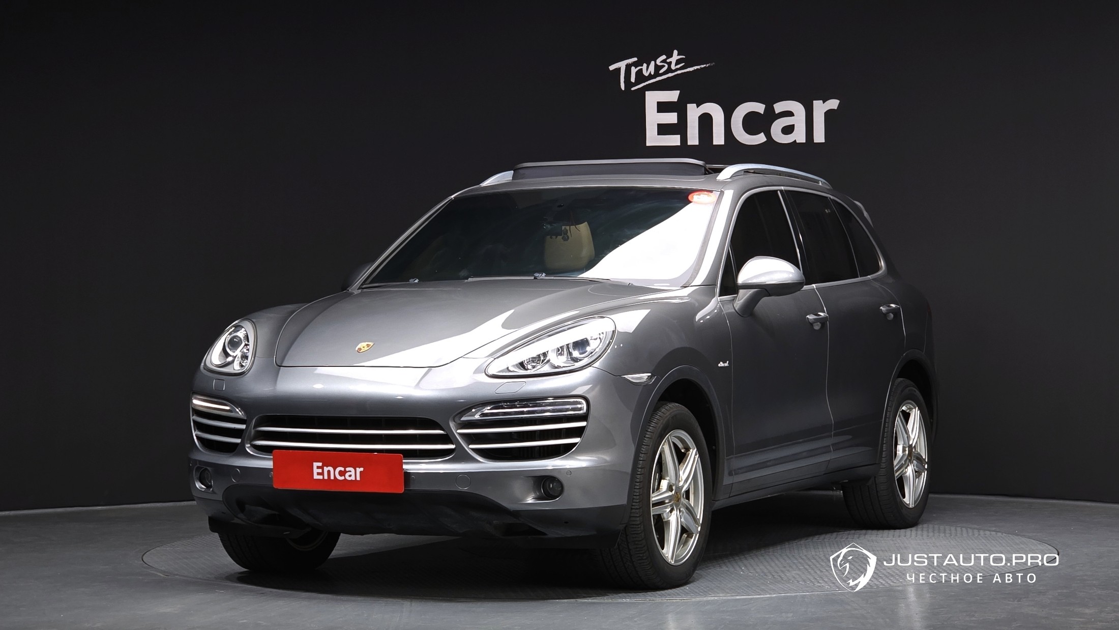 Автомобиль Porsche Cayenne
