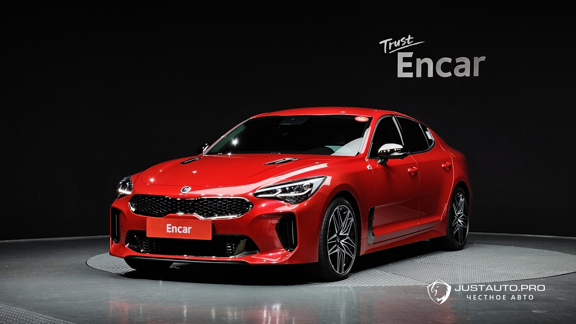 Автомобиль Kia Stinger