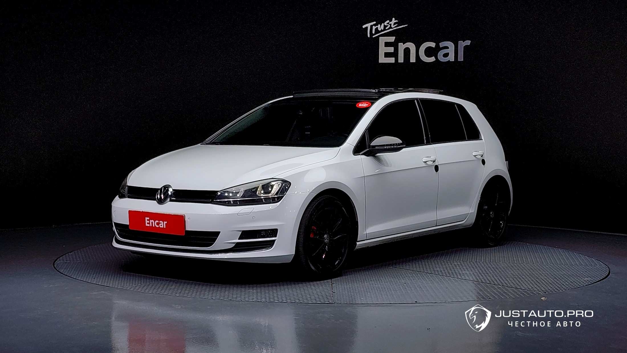 Автомобиль Volkswagen Golf