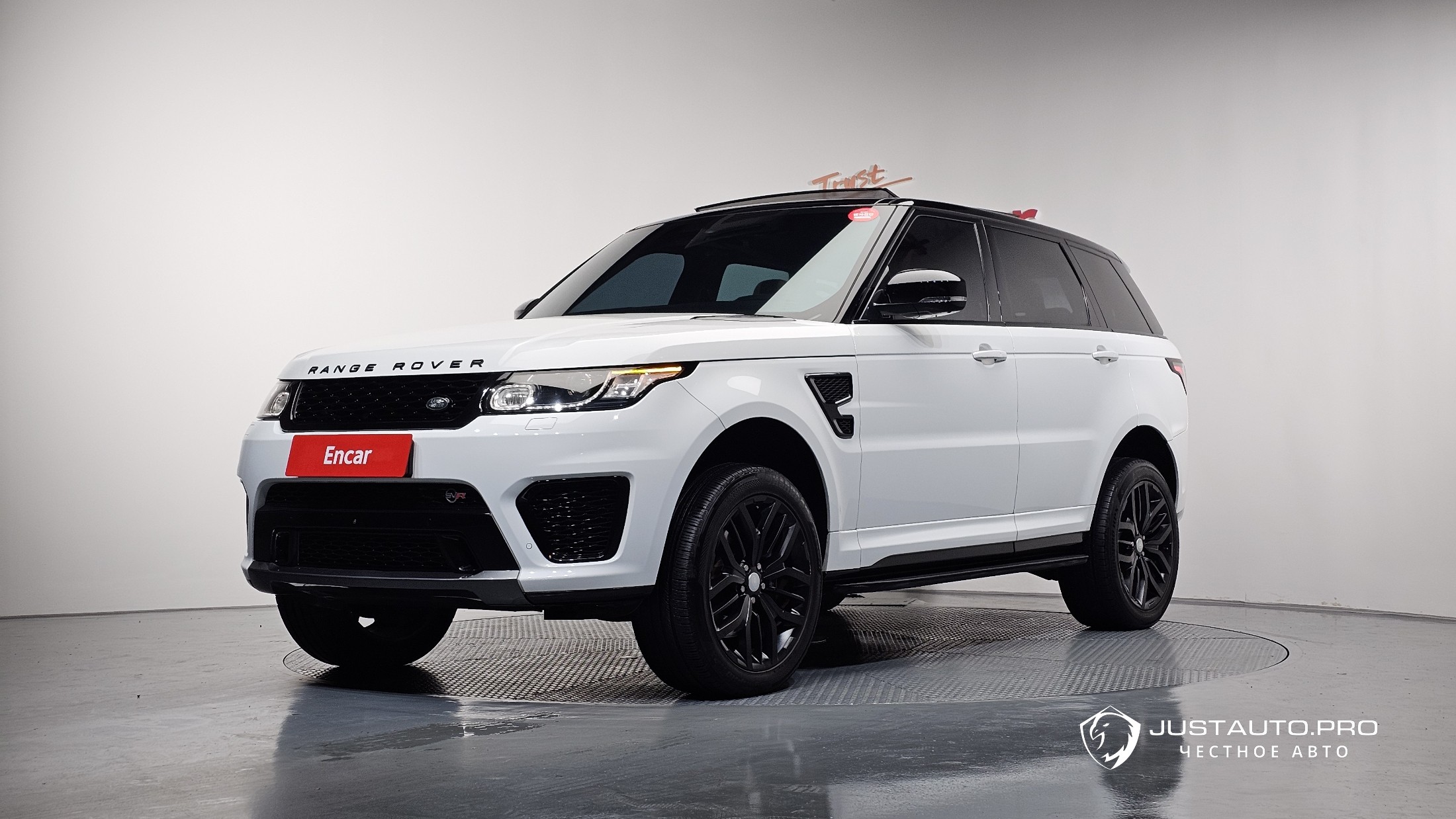 Автомобиль Land Rover Range Rover Sport
