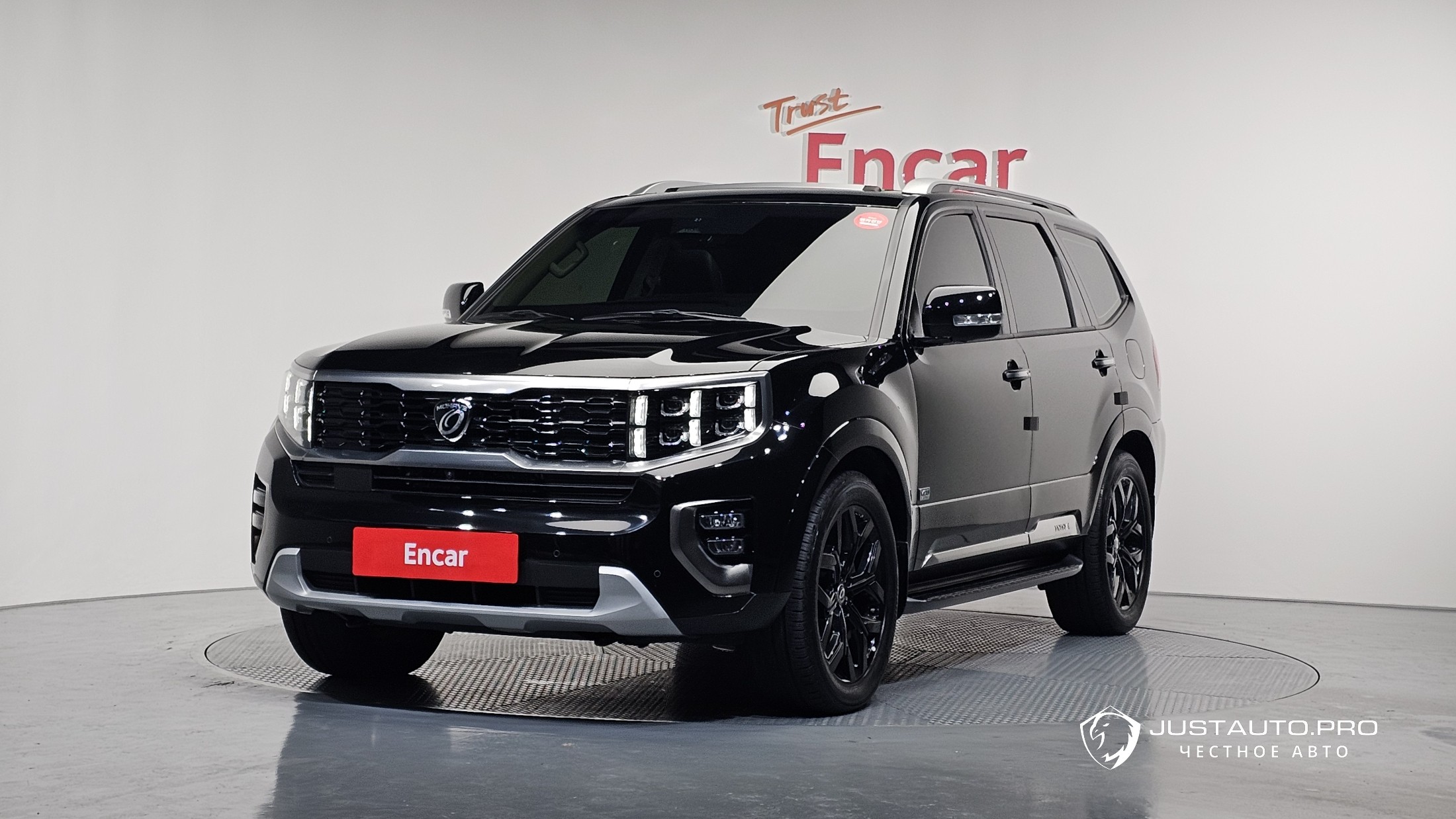 Автомобиль Kia Mohave