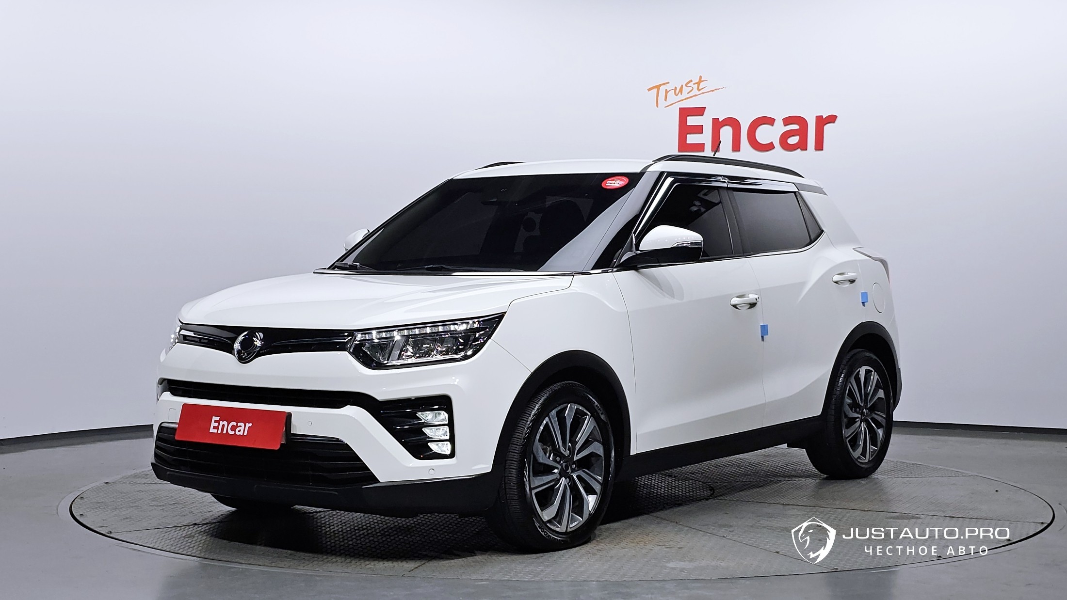 Автомобиль KG_Mobility_Ssangyong TIBOLI