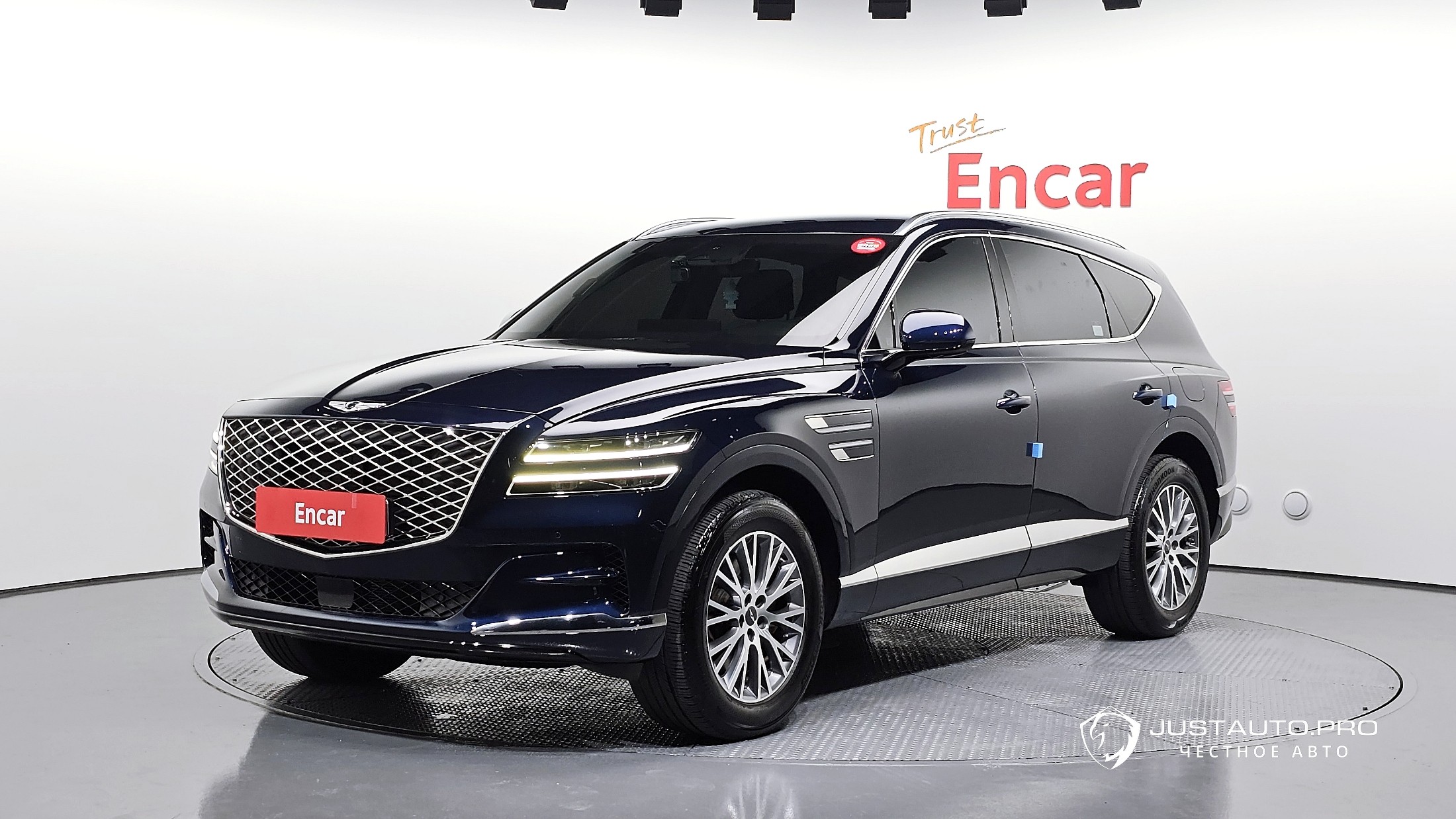 Автомобиль Genesis GV80