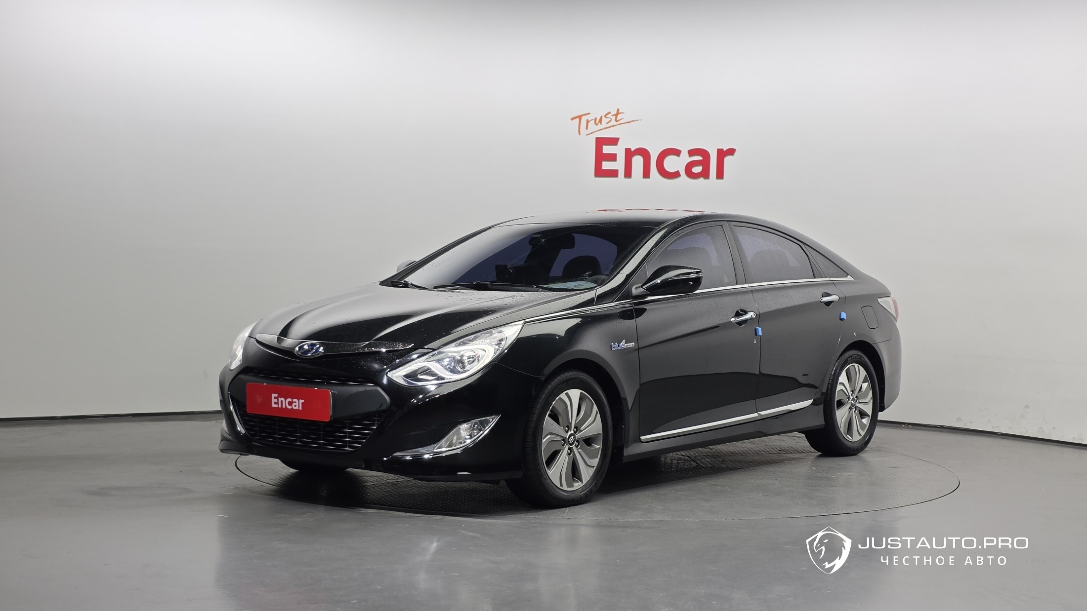 Автомобиль Hyundai Sonata