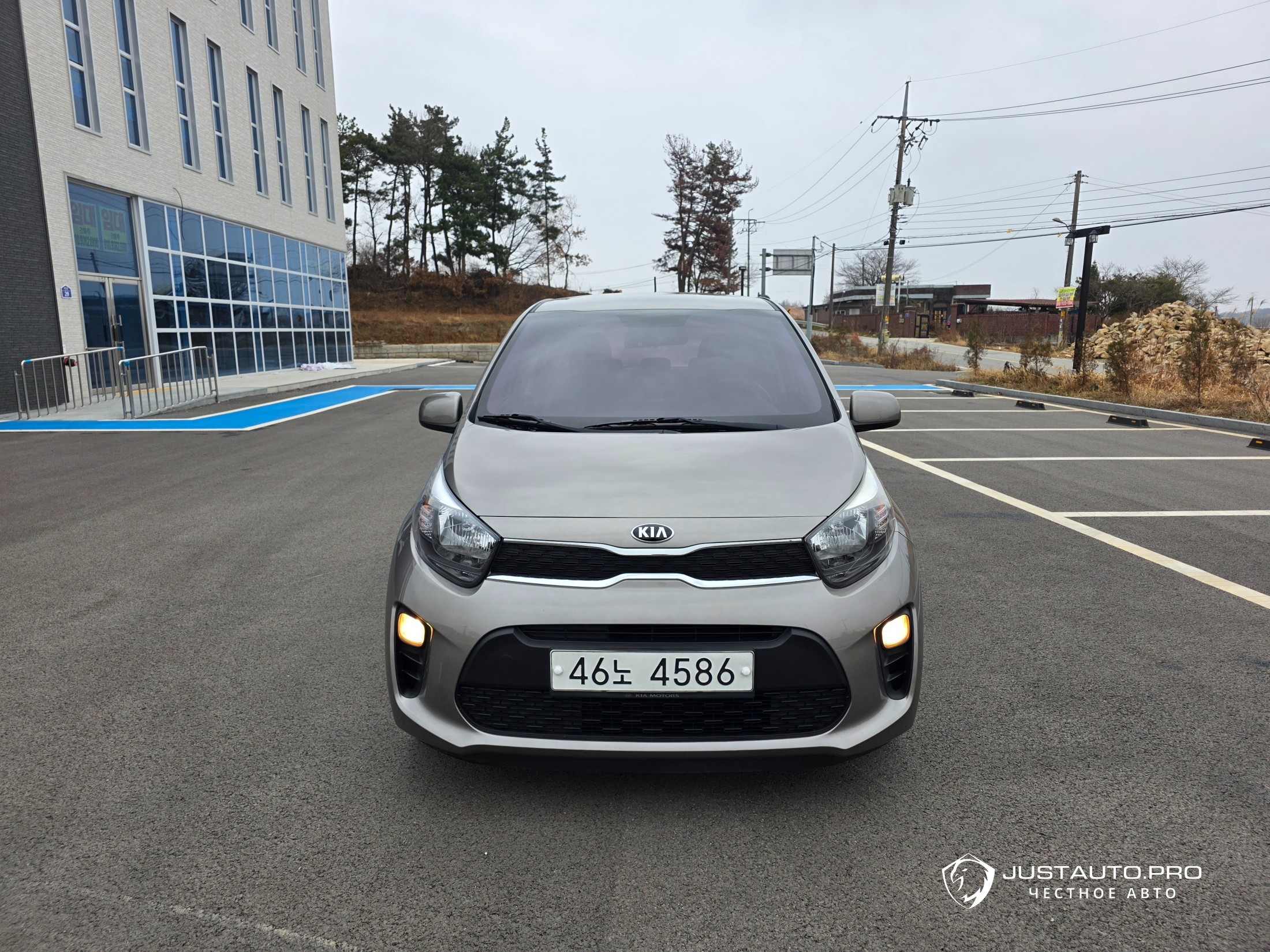 Автомобиль Kia morning