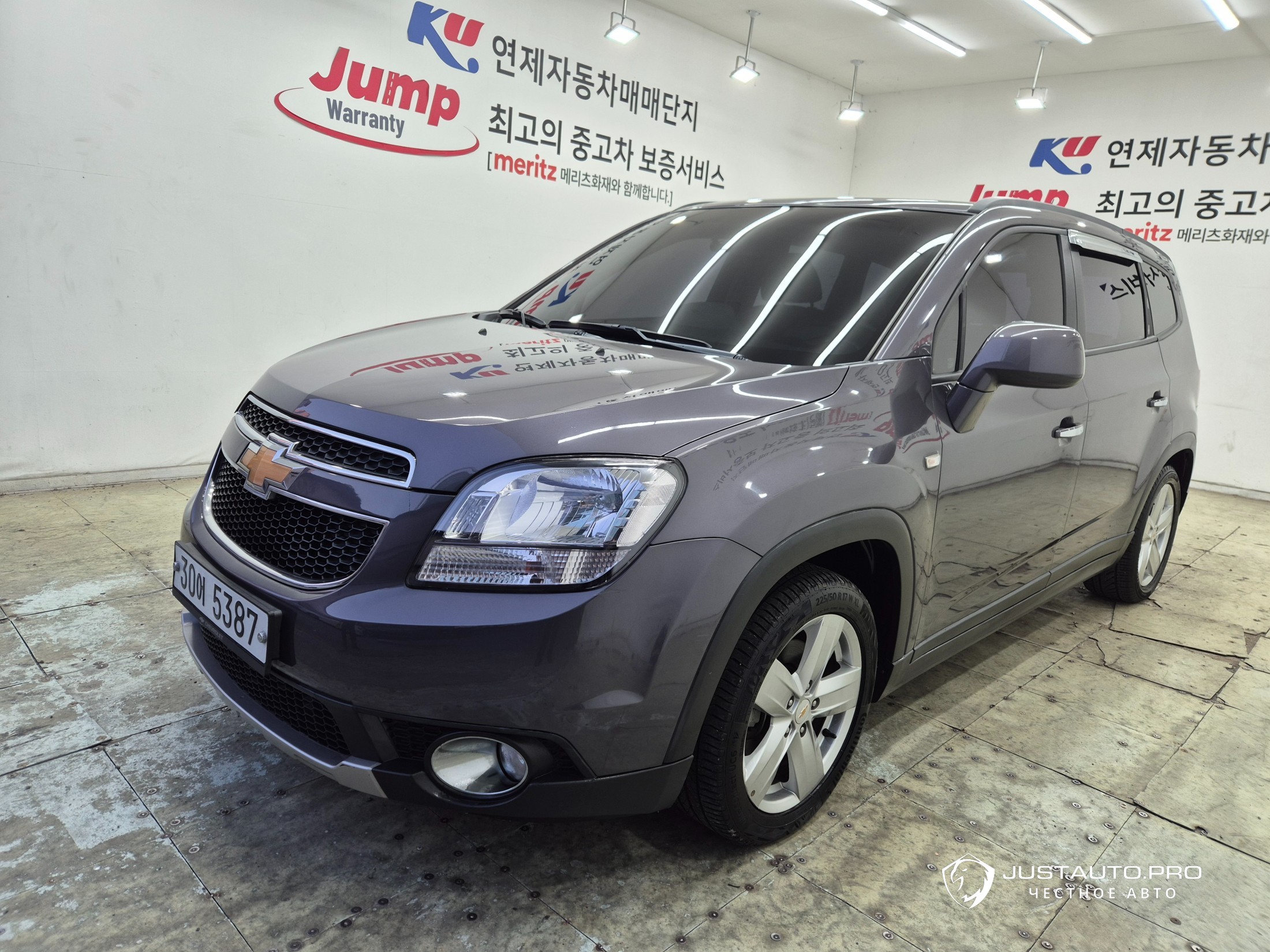 Автомобиль ChevroletGMDaewoo Orlando