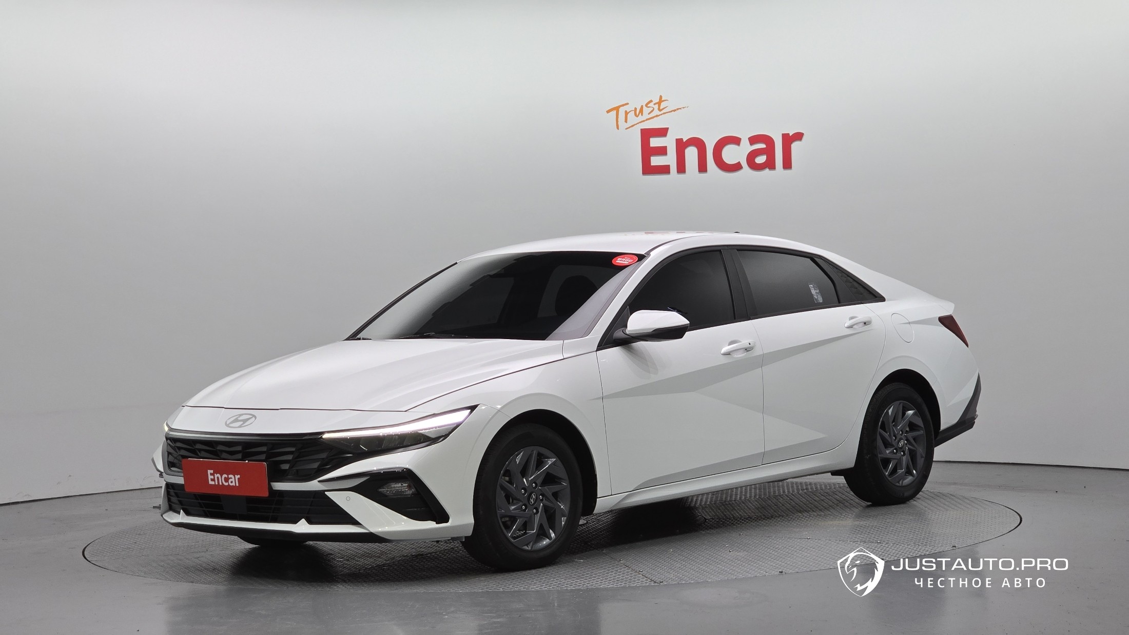 Автомобиль Hyundai AVANTE