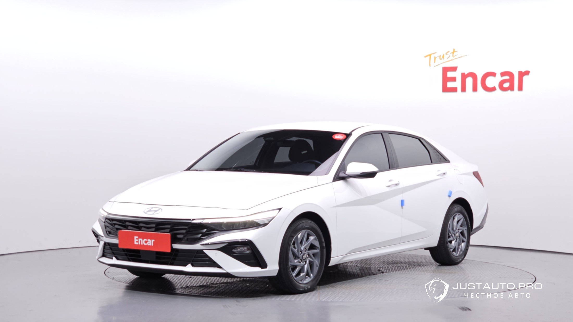Автомобиль Hyundai AVANTE