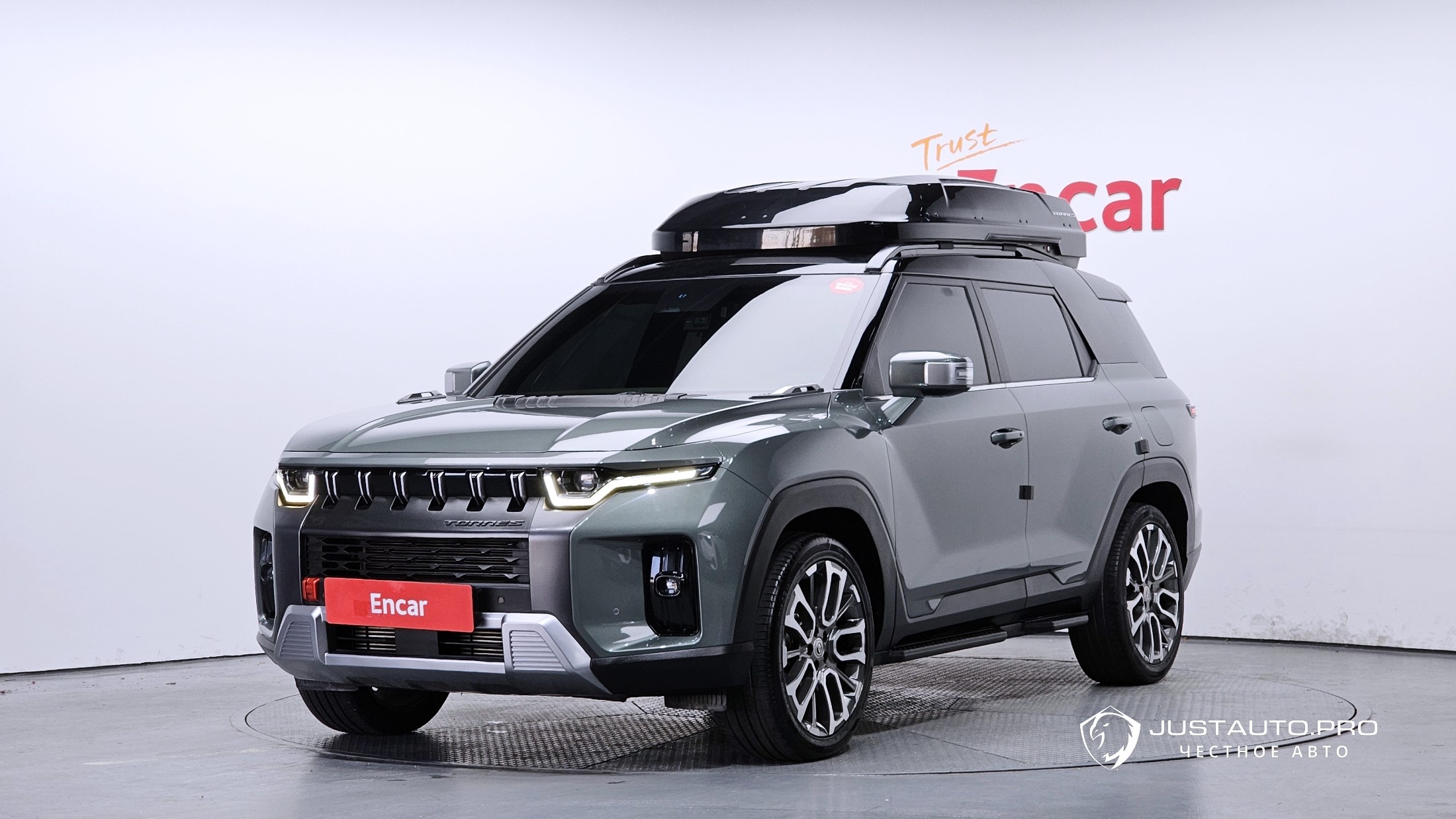 Автомобиль KG_Mobility_Ssangyong Torres