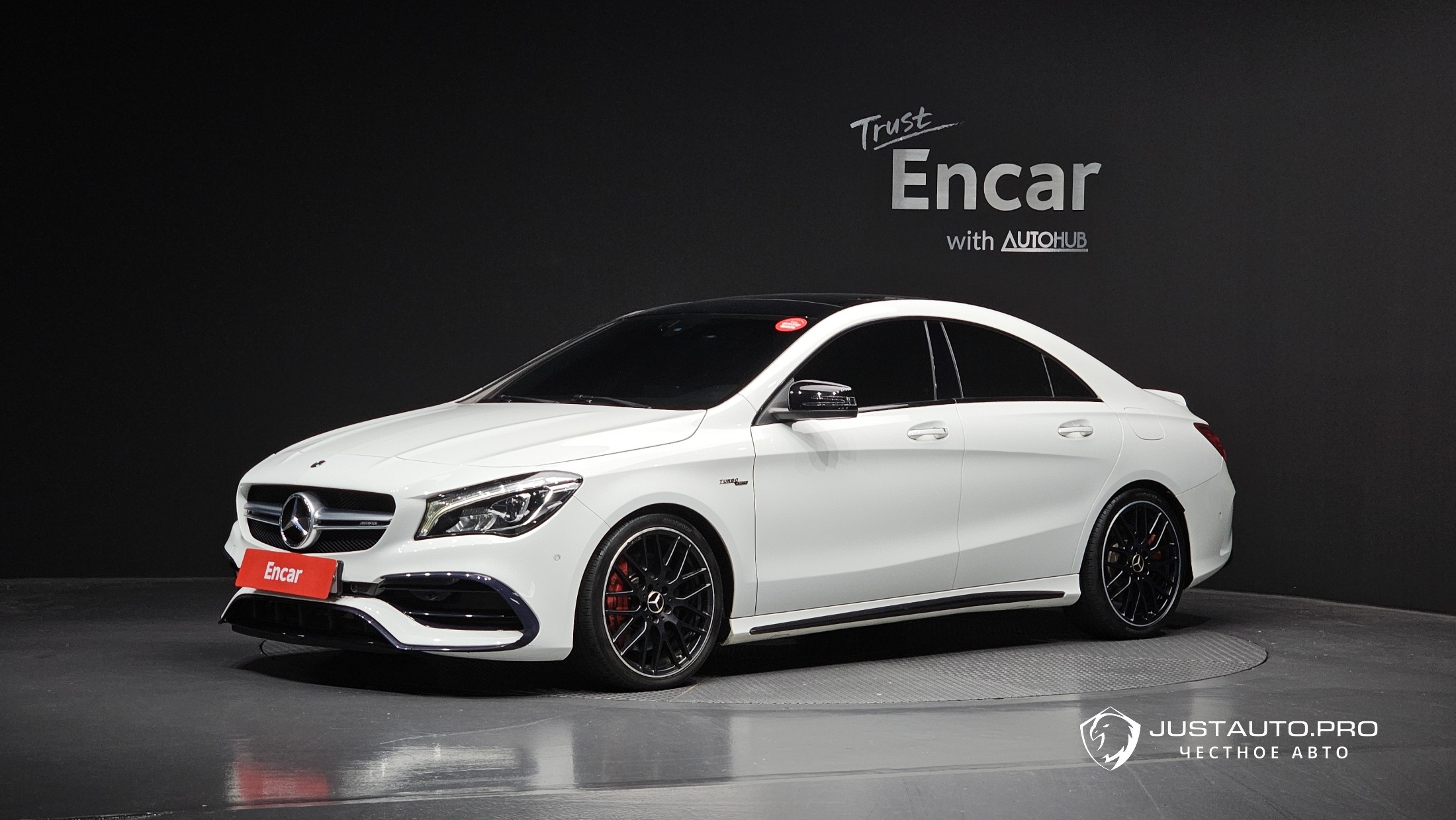 Автомобиль Mercedes-Benz CLA-Class