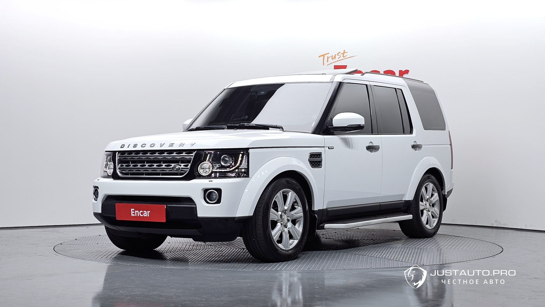 Автомобиль Land Rover Discovery