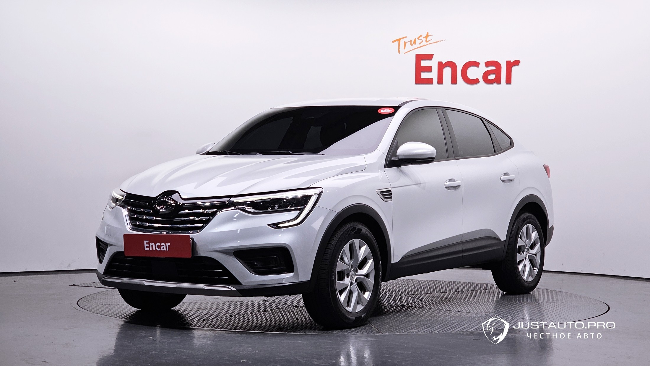 Автомобиль Renault-KoreaSamsung XM3