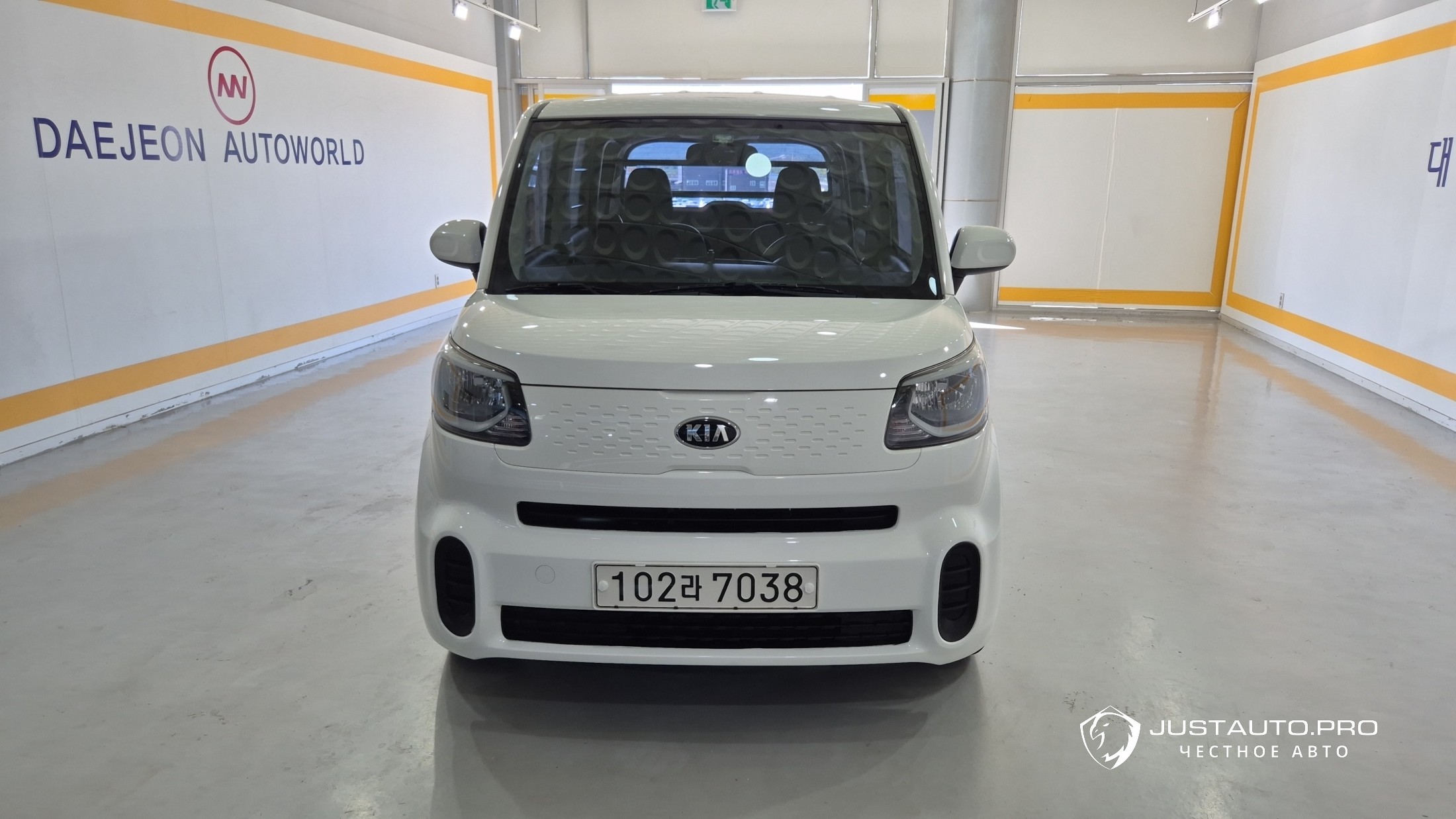 Автомобиль Kia RAY