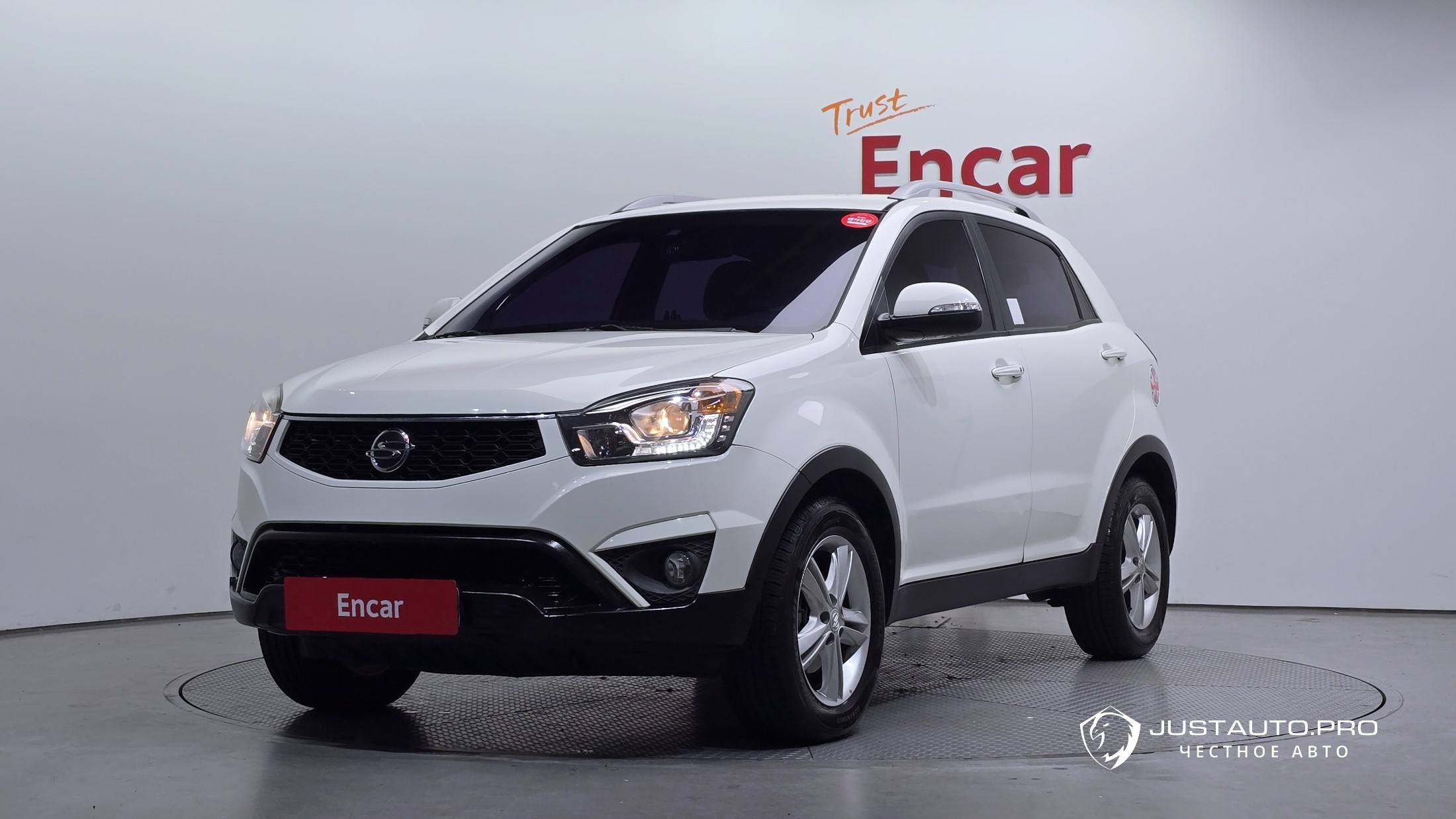 Автомобиль KG_Mobility_Ssangyong KORANDO