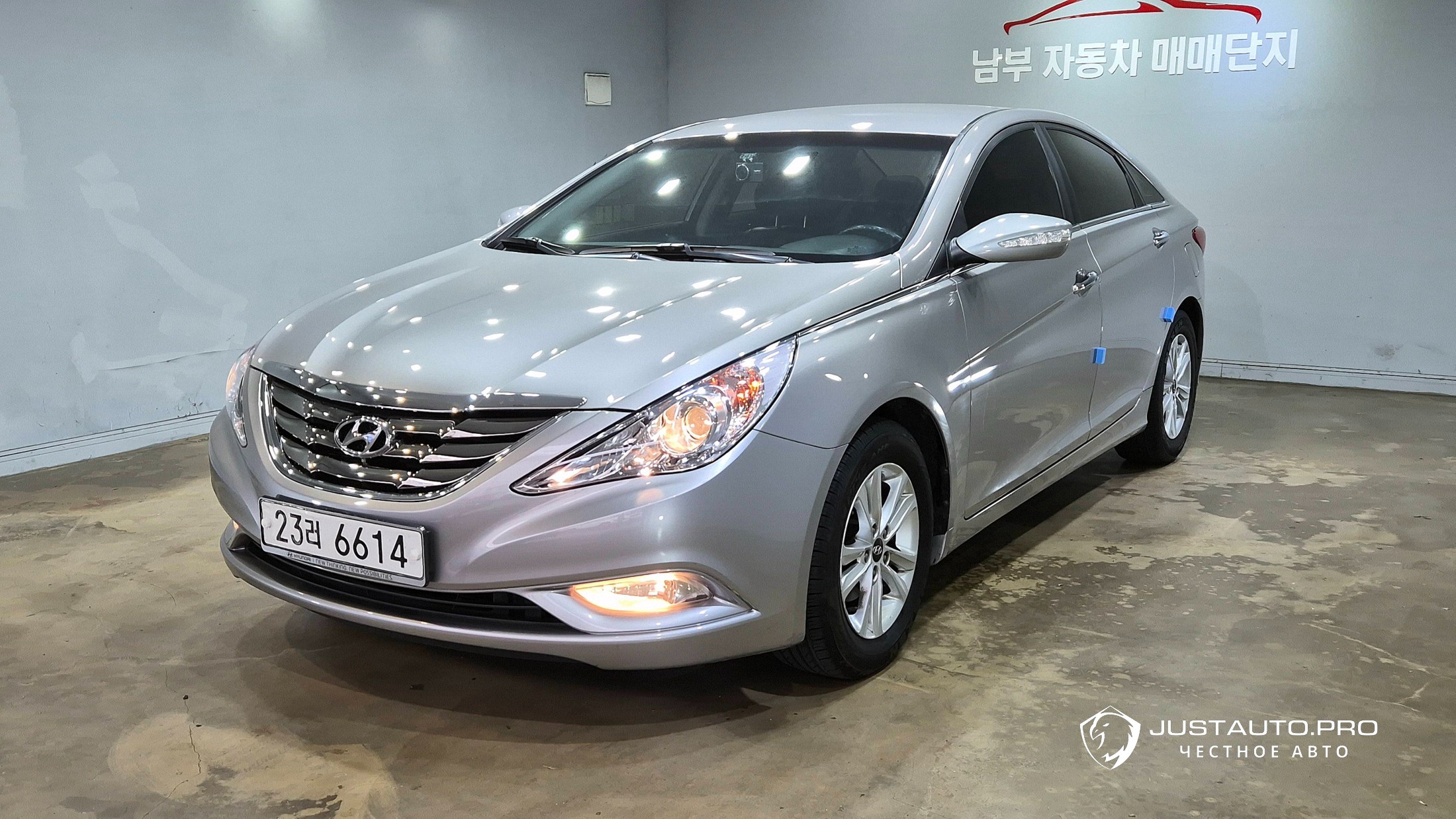 Автомобиль Hyundai Sonata