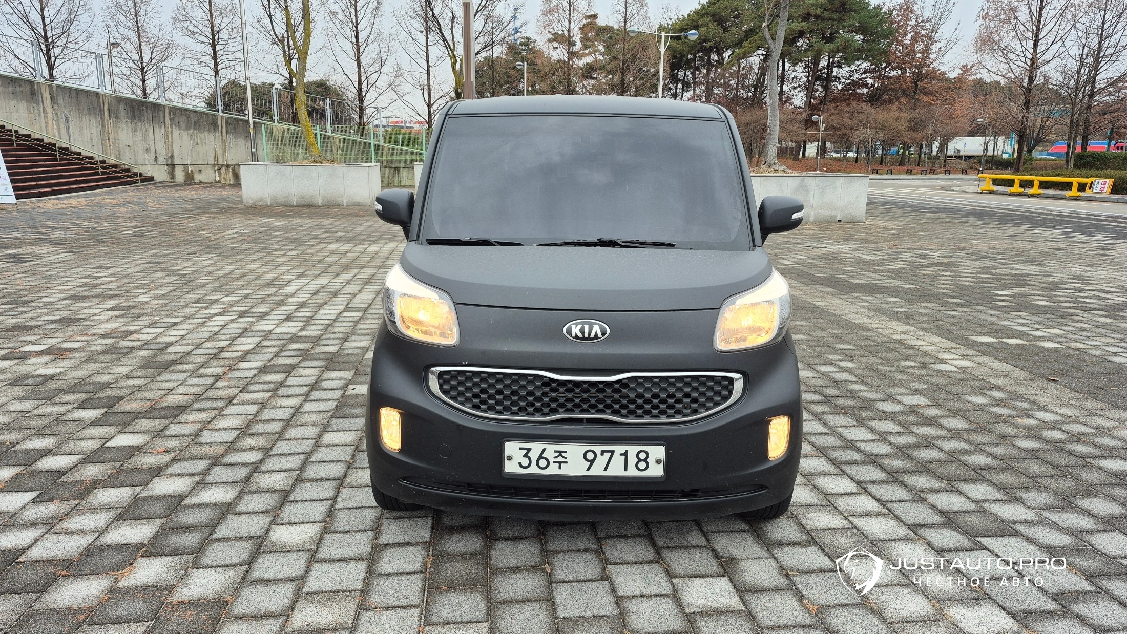 Автомобиль Kia RAY