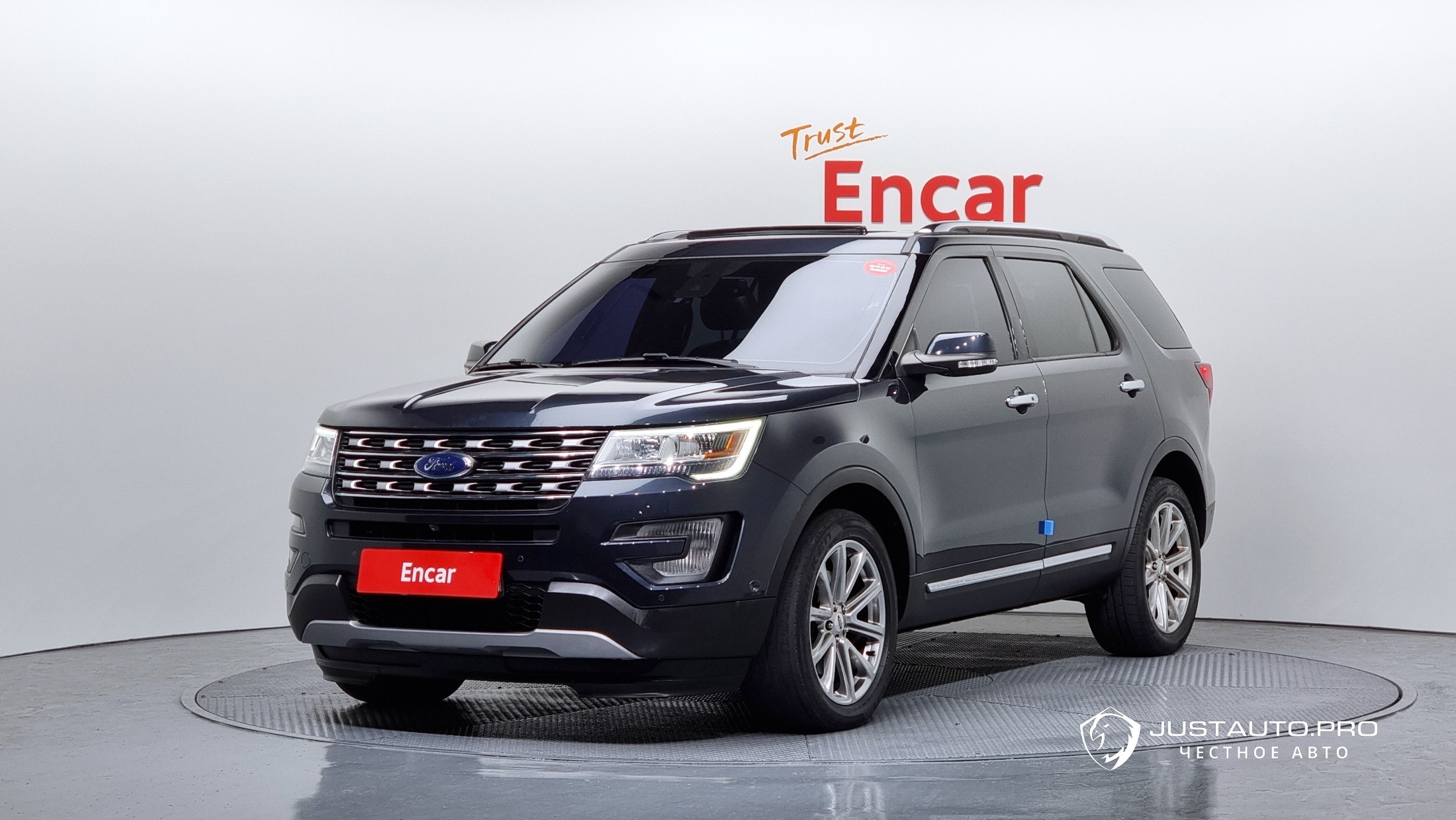 Автомобиль Ford Explorer