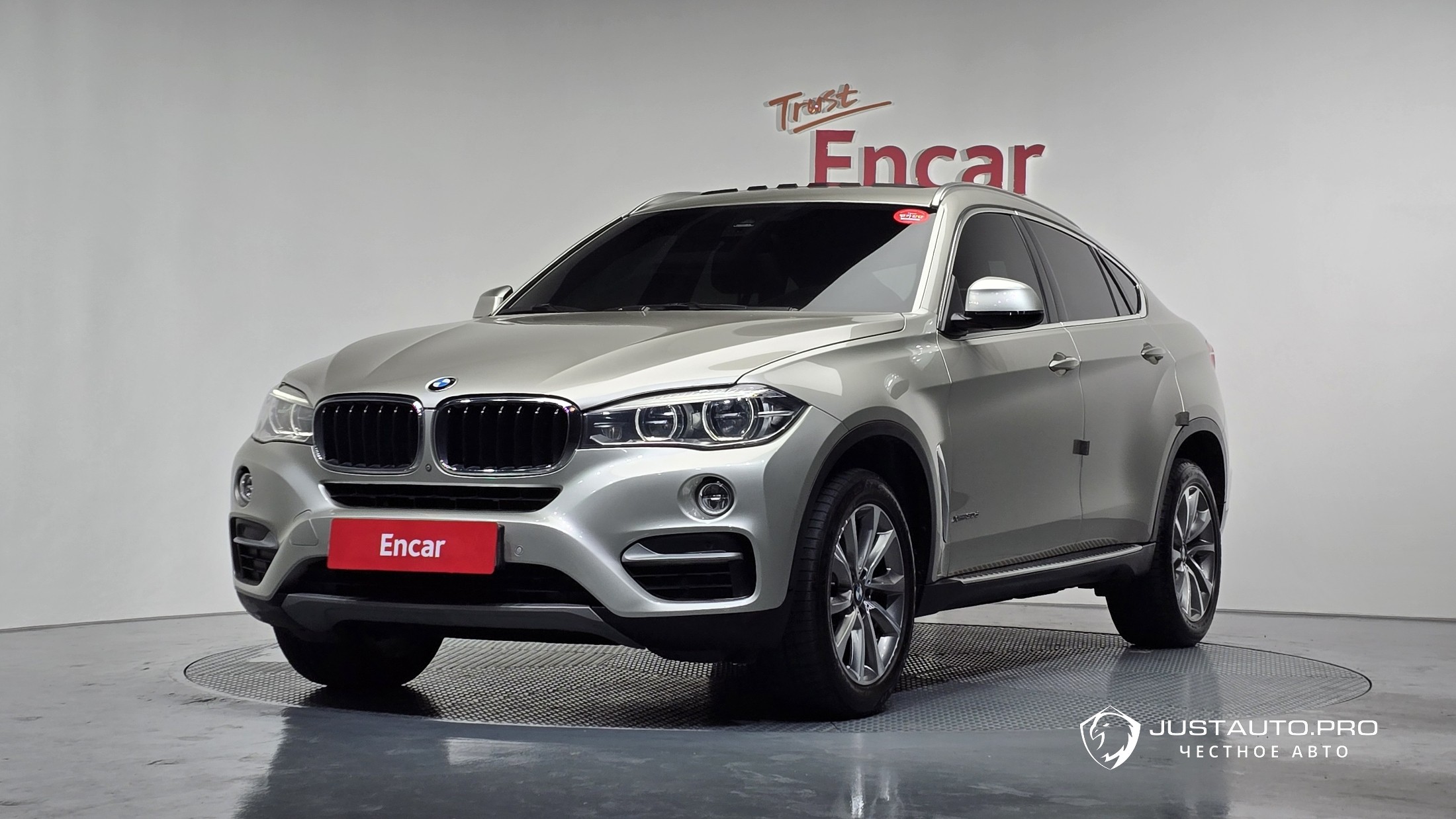 Автомобиль BMW X6