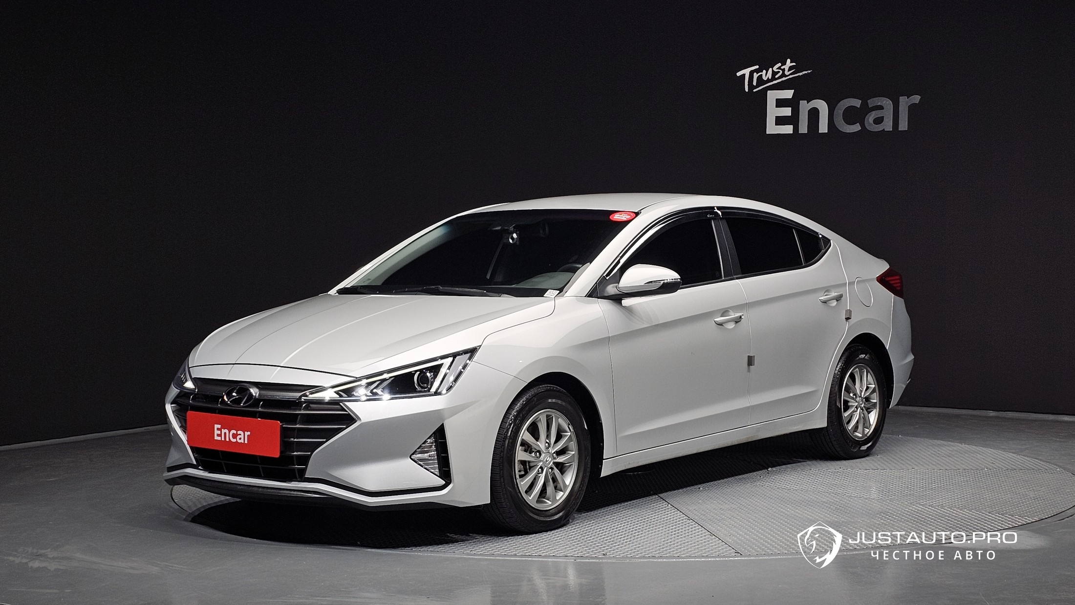 Автомобиль Hyundai AVANTE