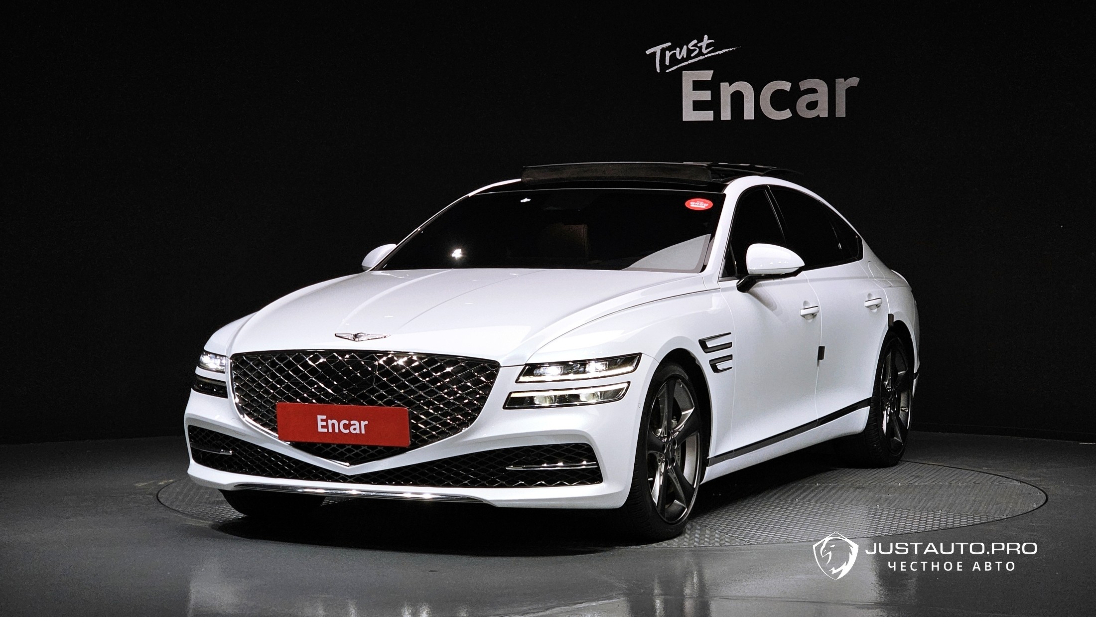 Автомобиль Genesis G80