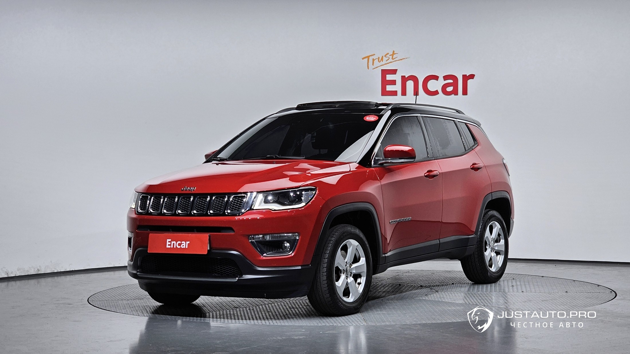 Автомобиль Jeep Compass