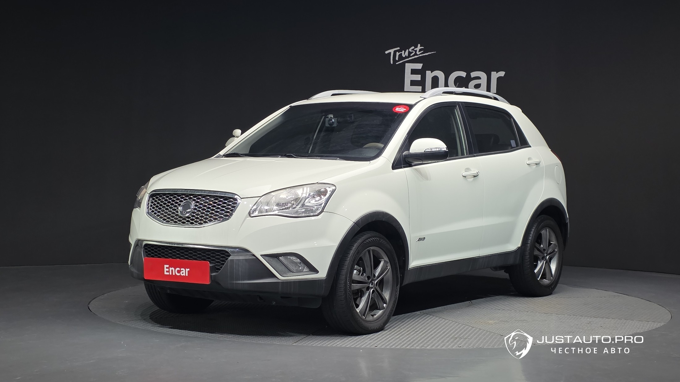 Автомобиль KG_Mobility_Ssangyong KORANDO