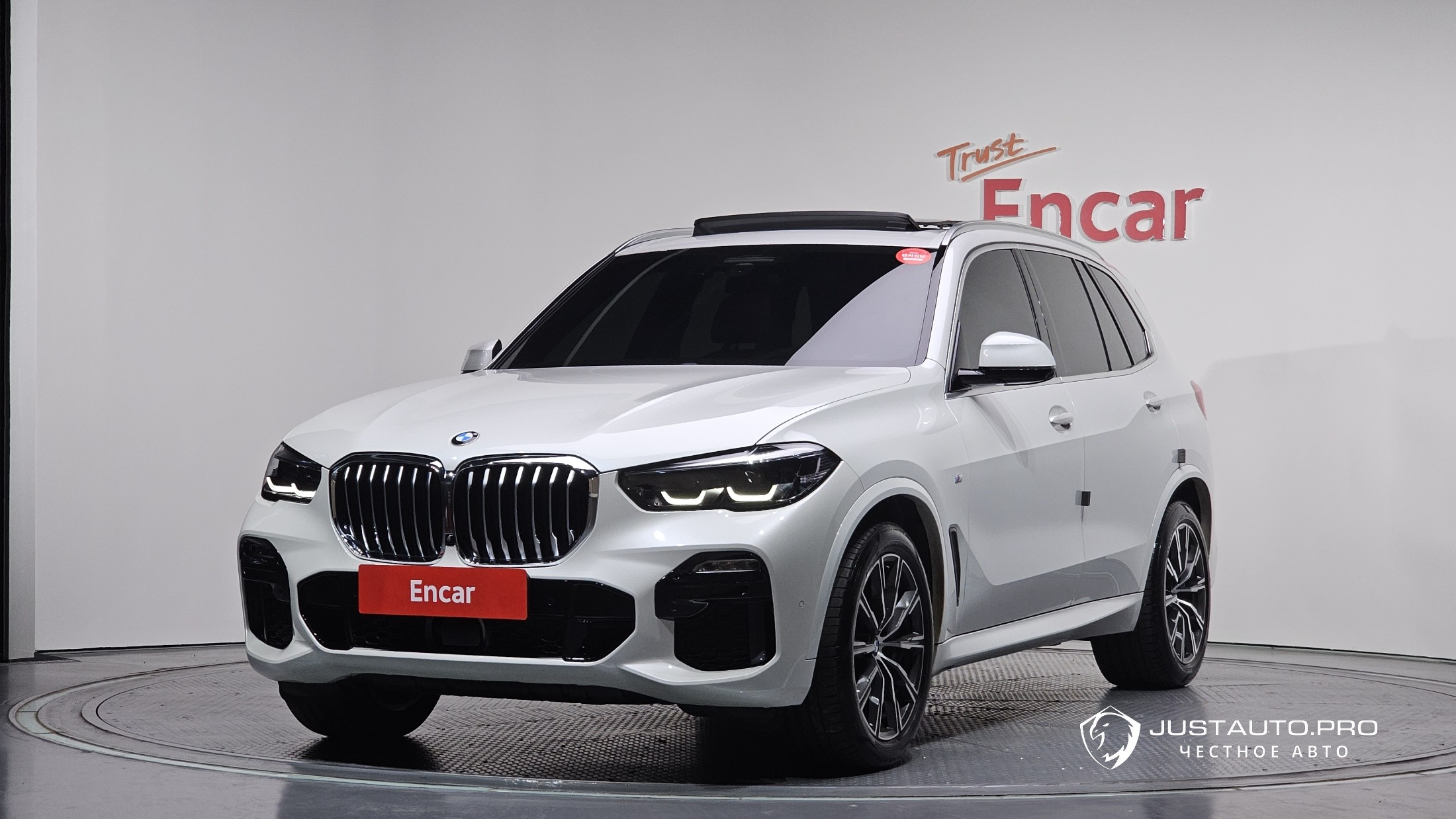 Автомобиль BMW X5