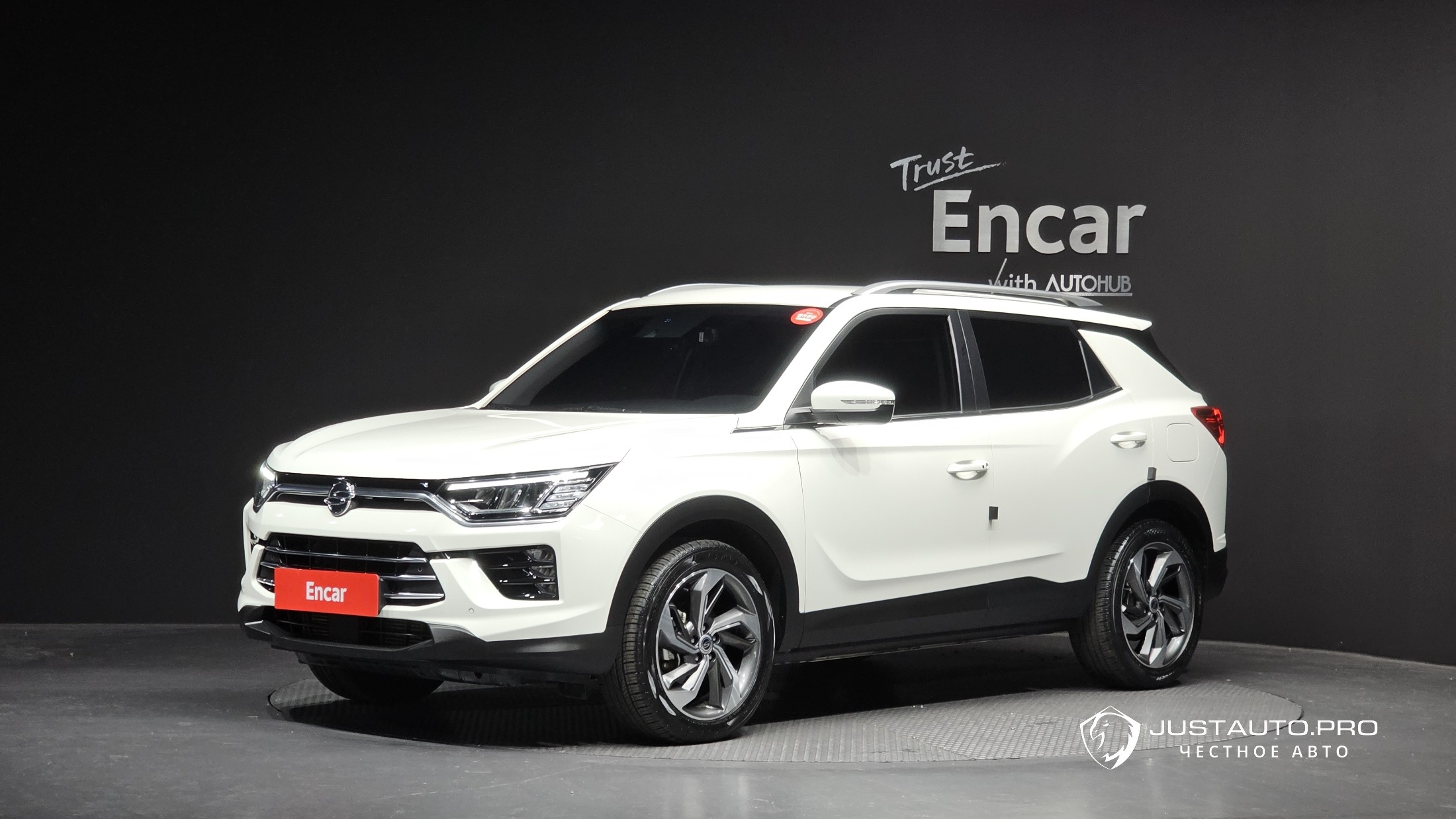 Автомобиль KG_Mobility_Ssangyong KORANDO