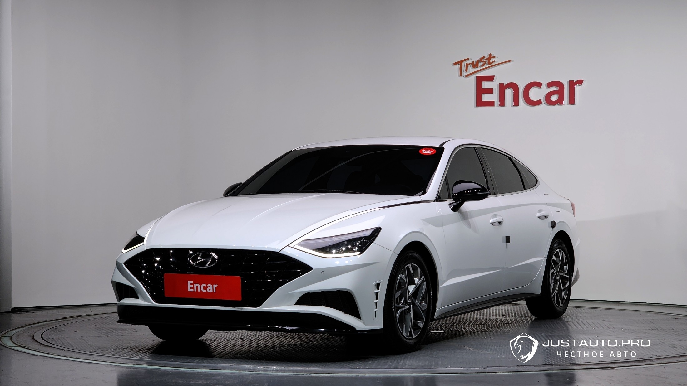 Автомобиль Hyundai Sonata