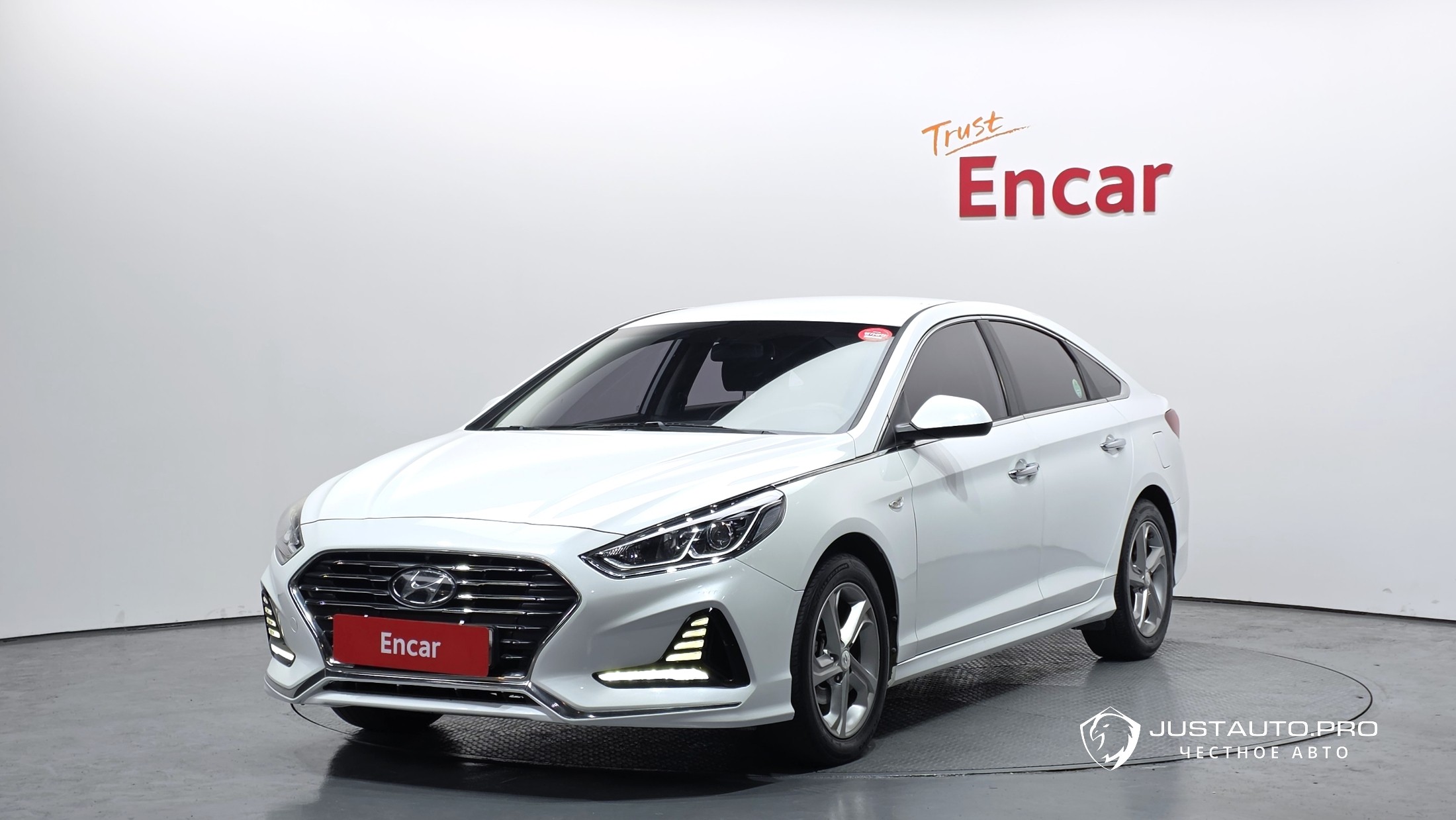 Автомобиль Hyundai Sonata