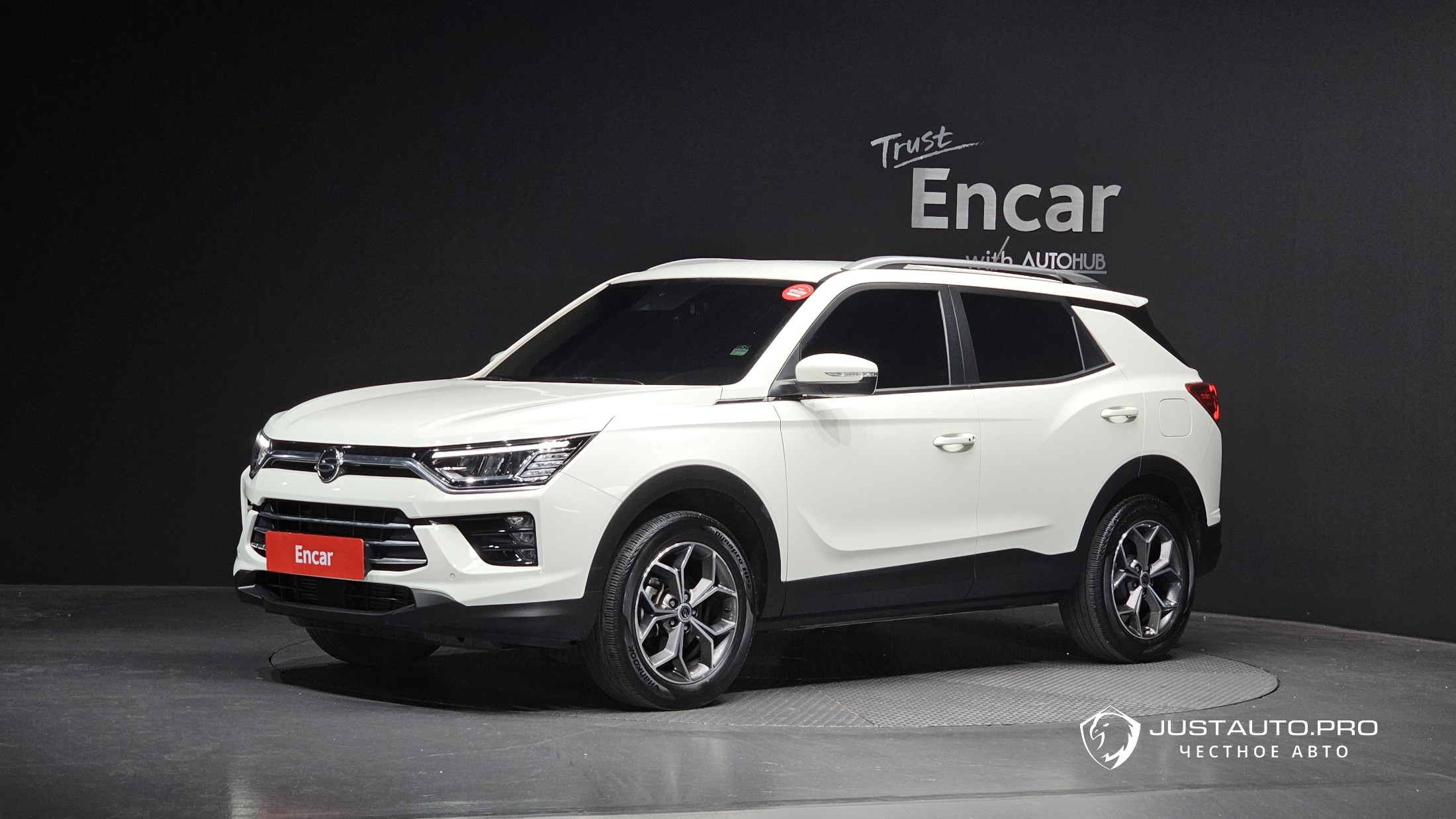 Автомобиль KG_Mobility_Ssangyong KORANDO