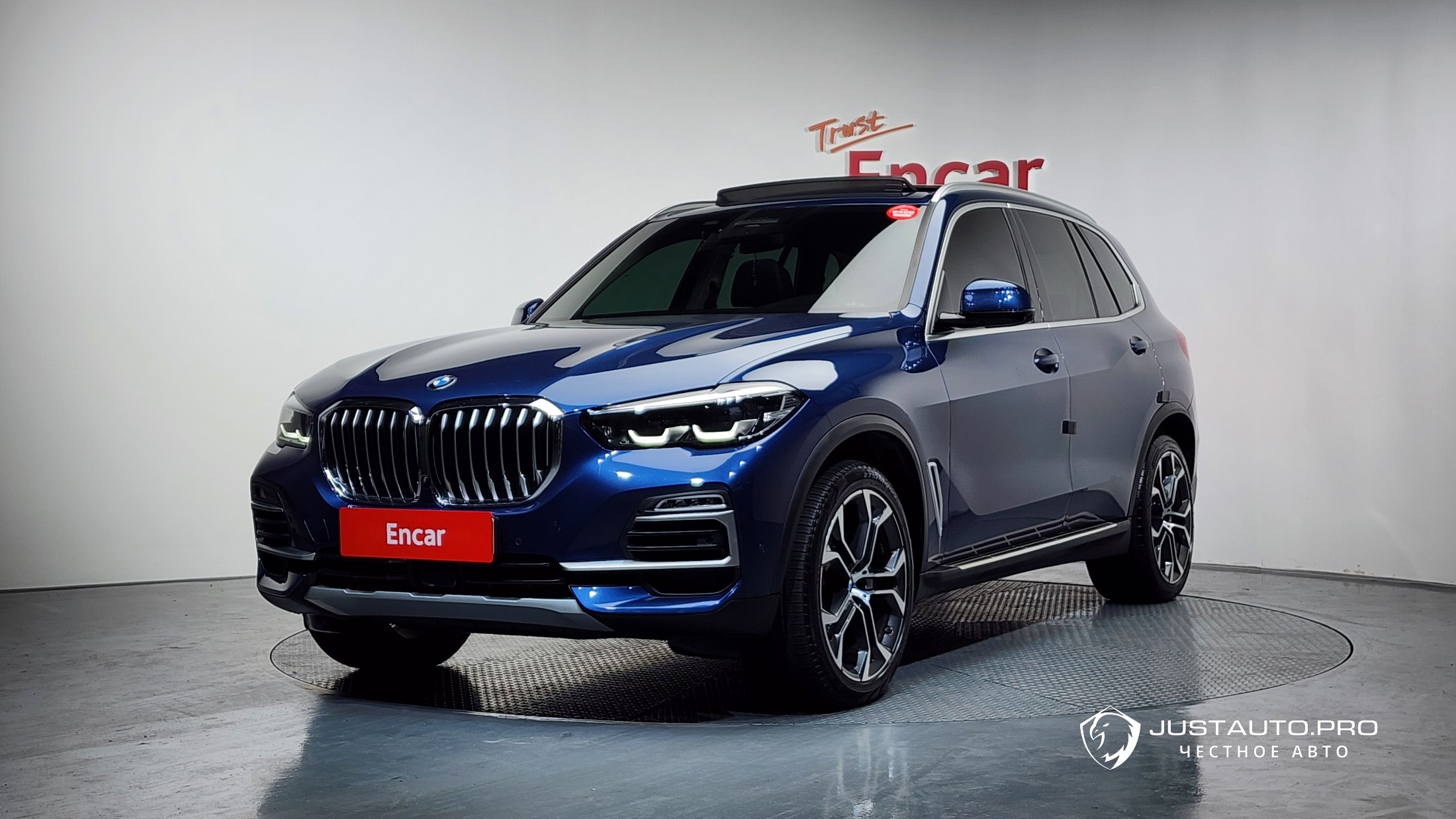 Автомобиль BMW X5