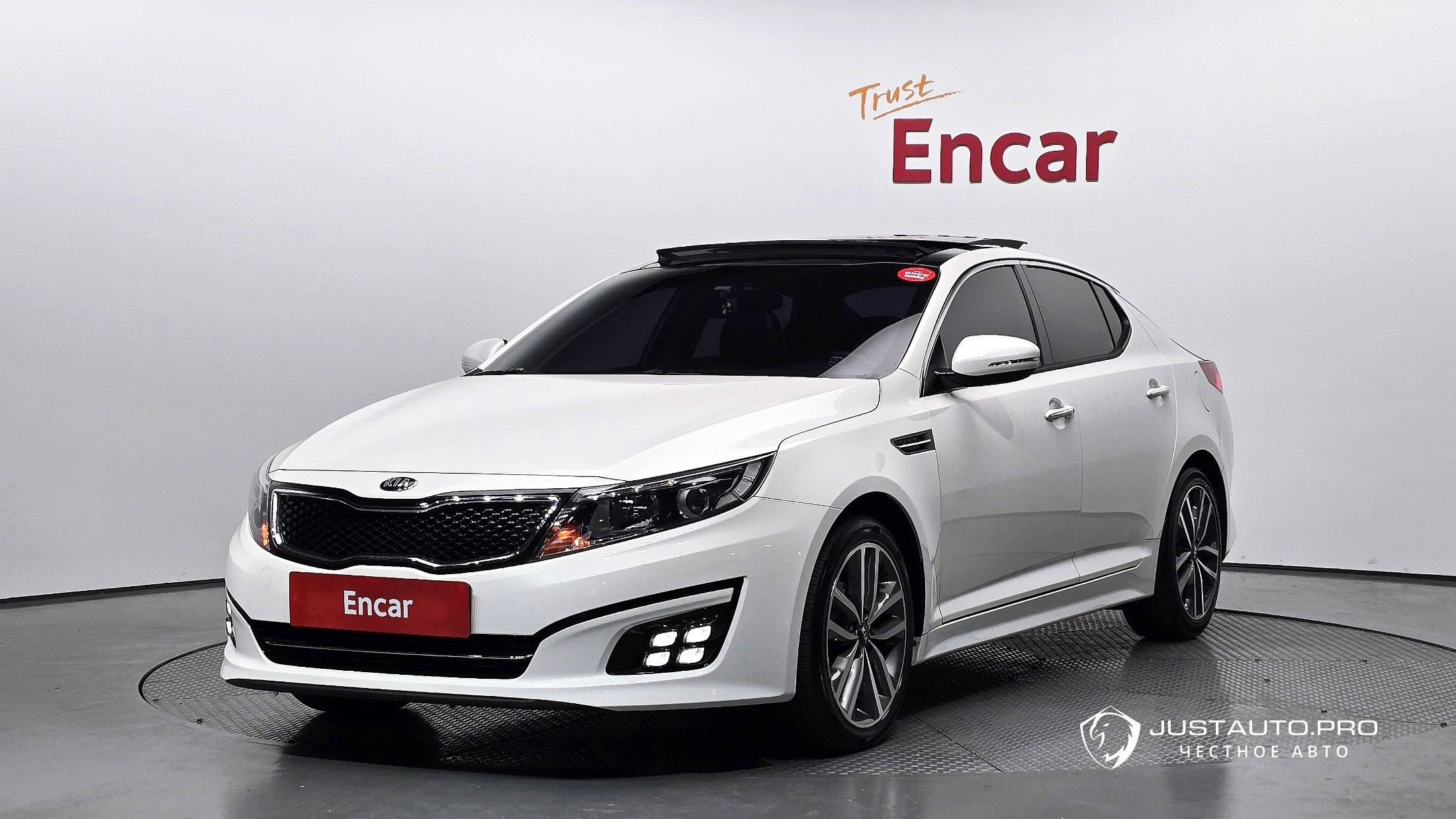 Автомобиль Kia K5