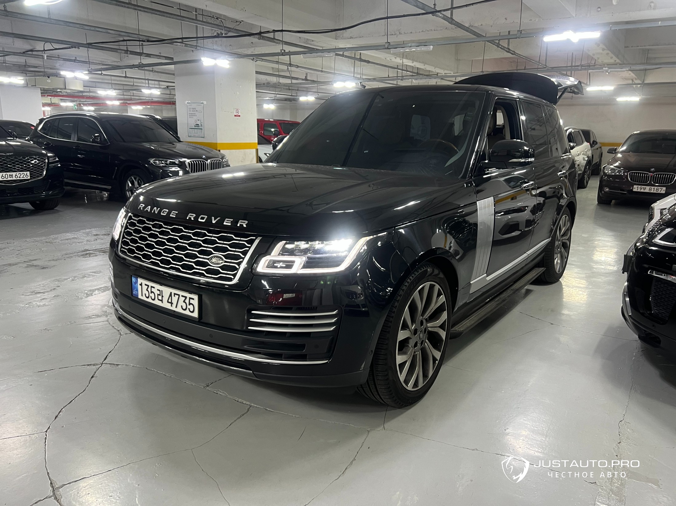 Автомобиль Land Rover Range Rover