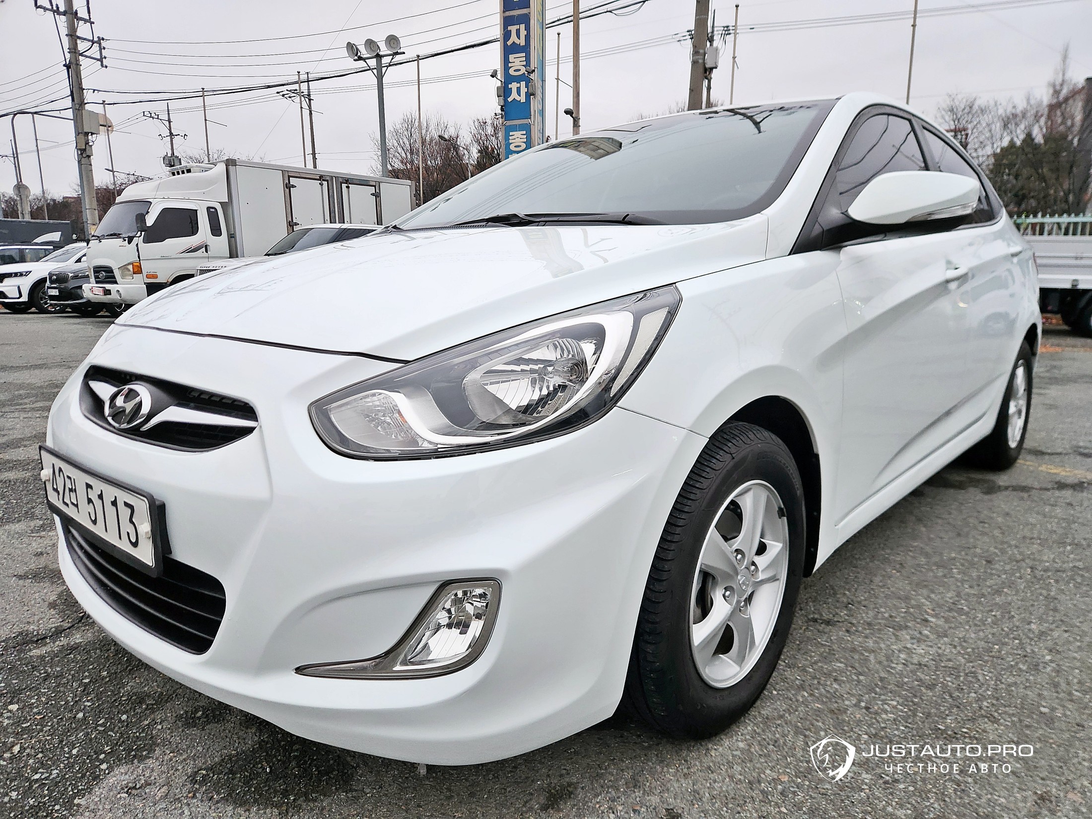 Автомобиль Hyundai Accent