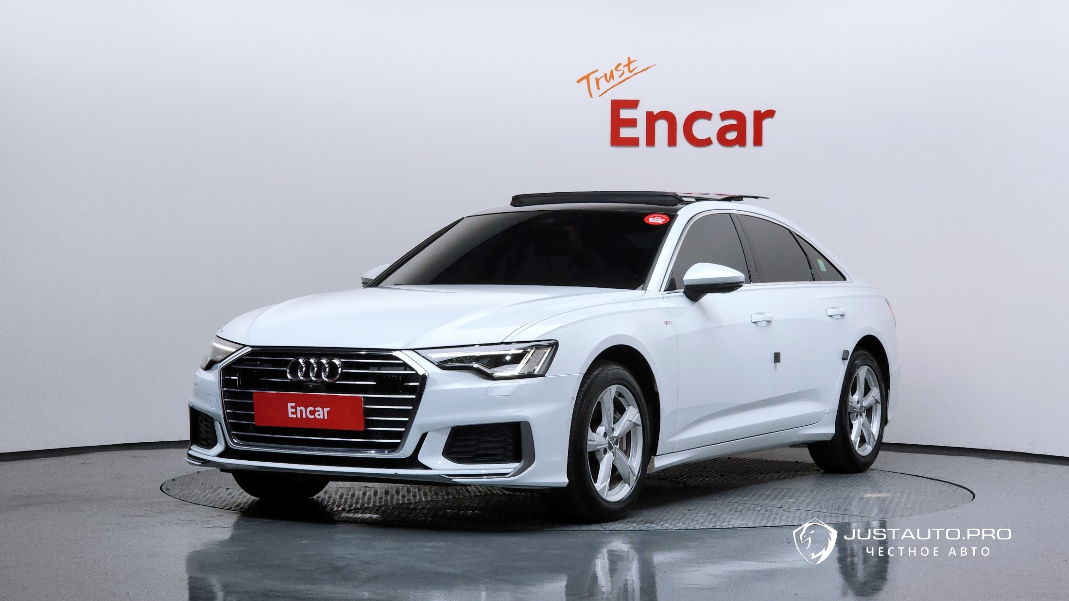 Автомобиль Audi A6